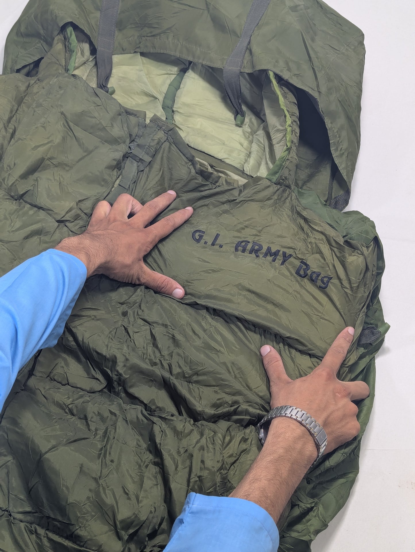 Preloved Military lot sleeping bag Sb22