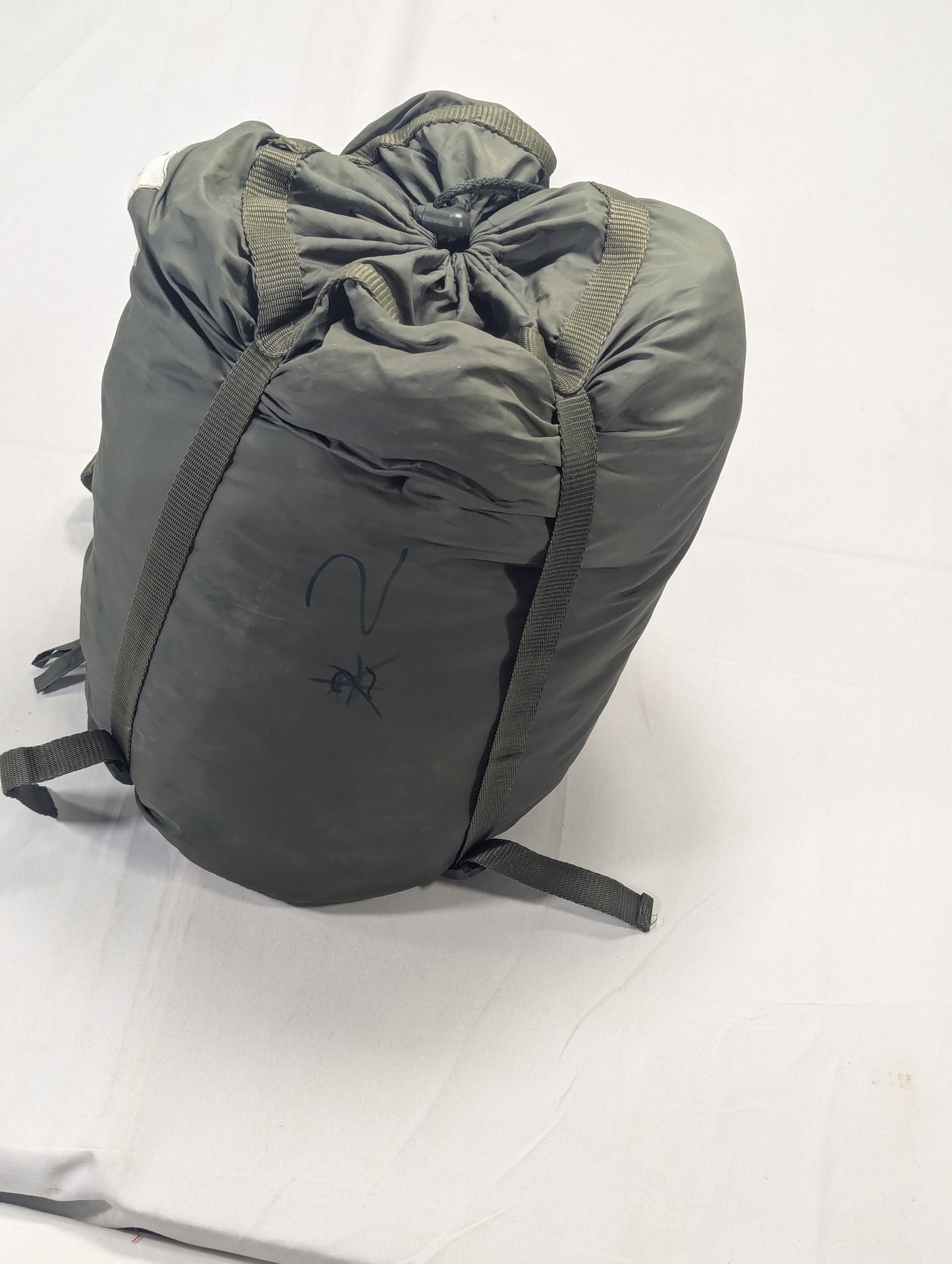Preloved Military lot sleeping bag Sb2