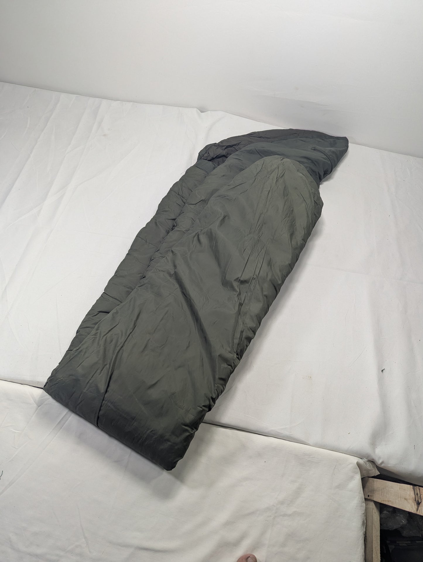 Preloved Military lot sleeping bag Sb2