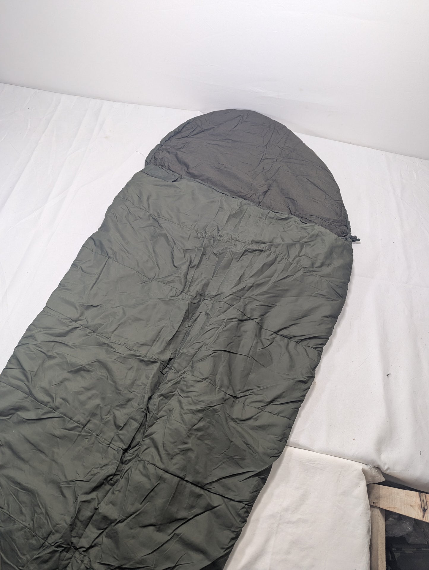 Preloved Military lot sleeping bag Sb2