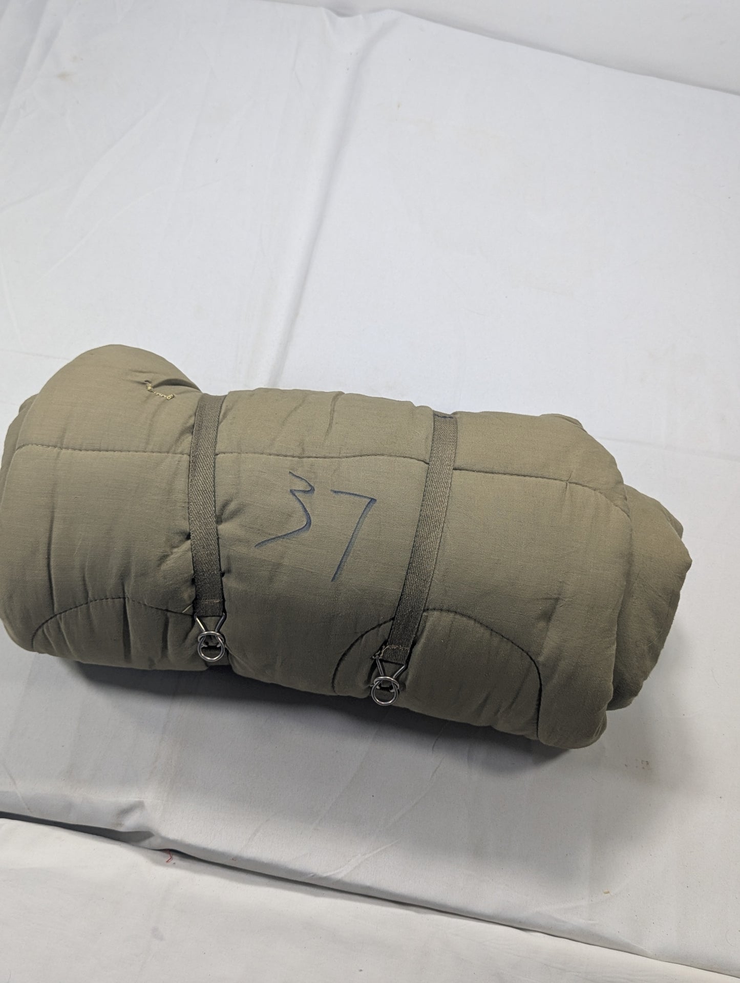 Preloved Military lot sleeping bag Sb37