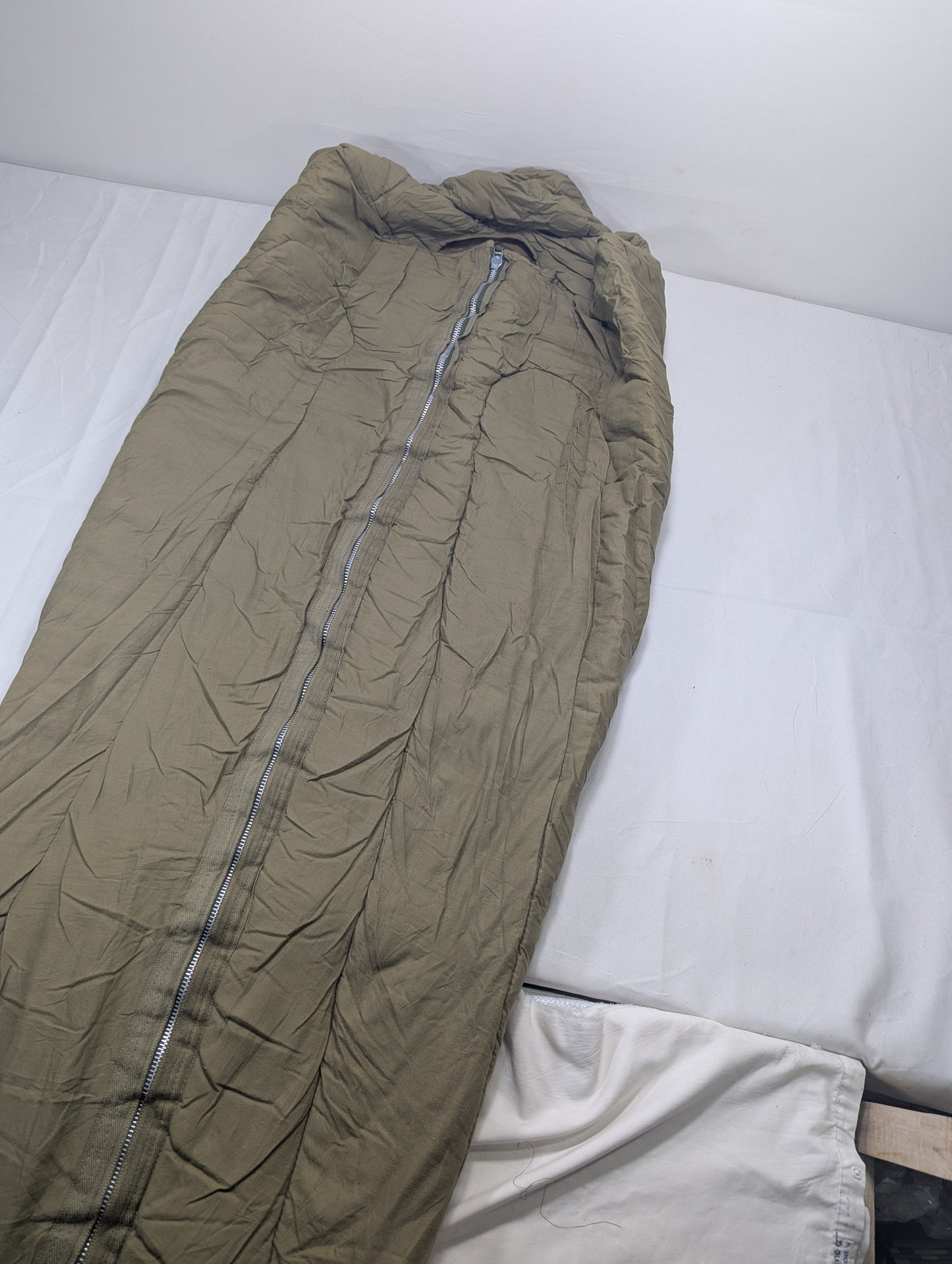 Preloved Military lot sleeping bag Sb37