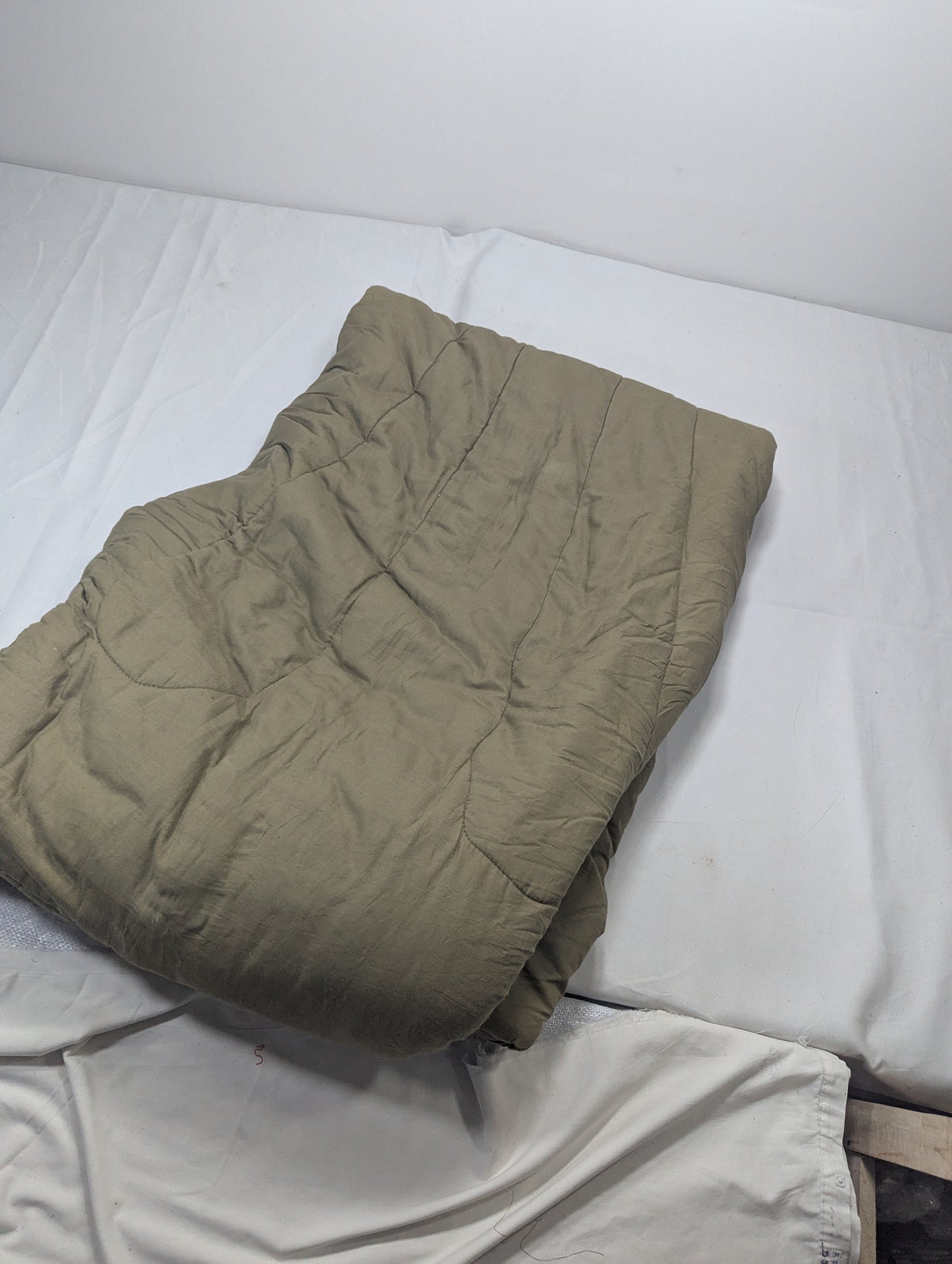 Preloved Military lot sleeping bag Sb37