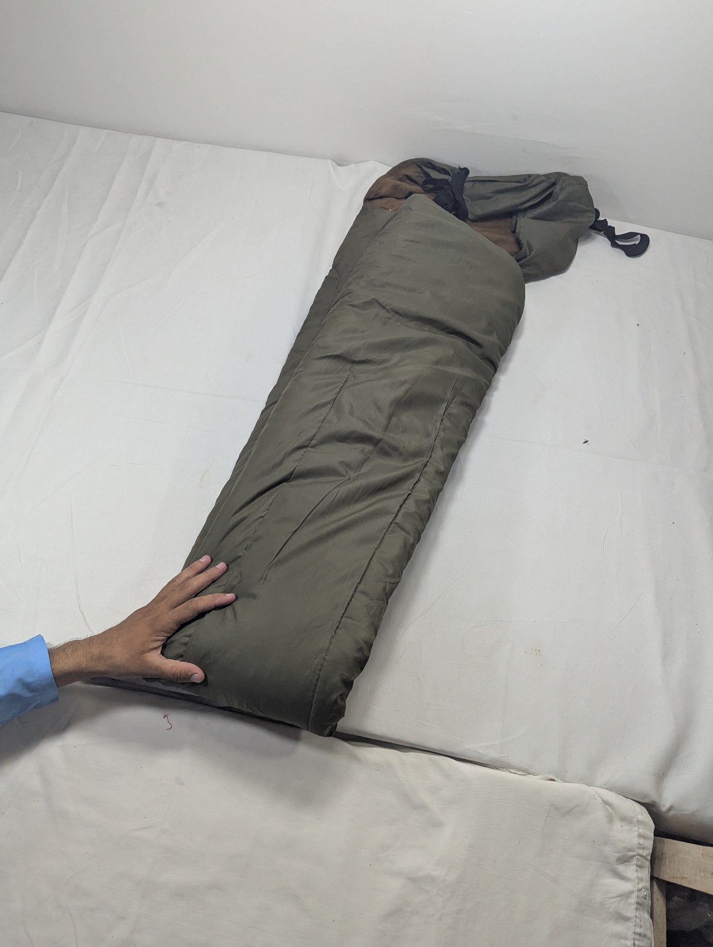 Preloved Military lot sleeping bag Sb36