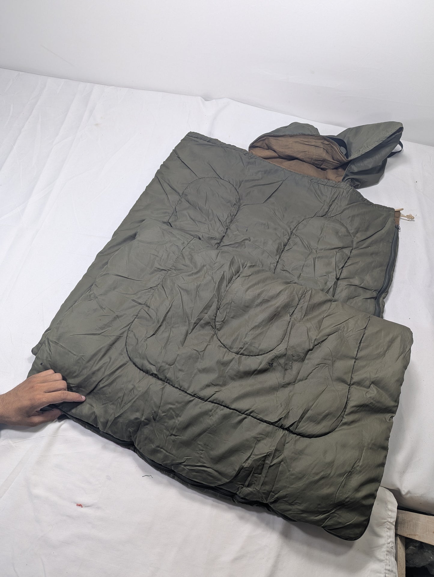 Preloved Military lot sleeping bag Sb36