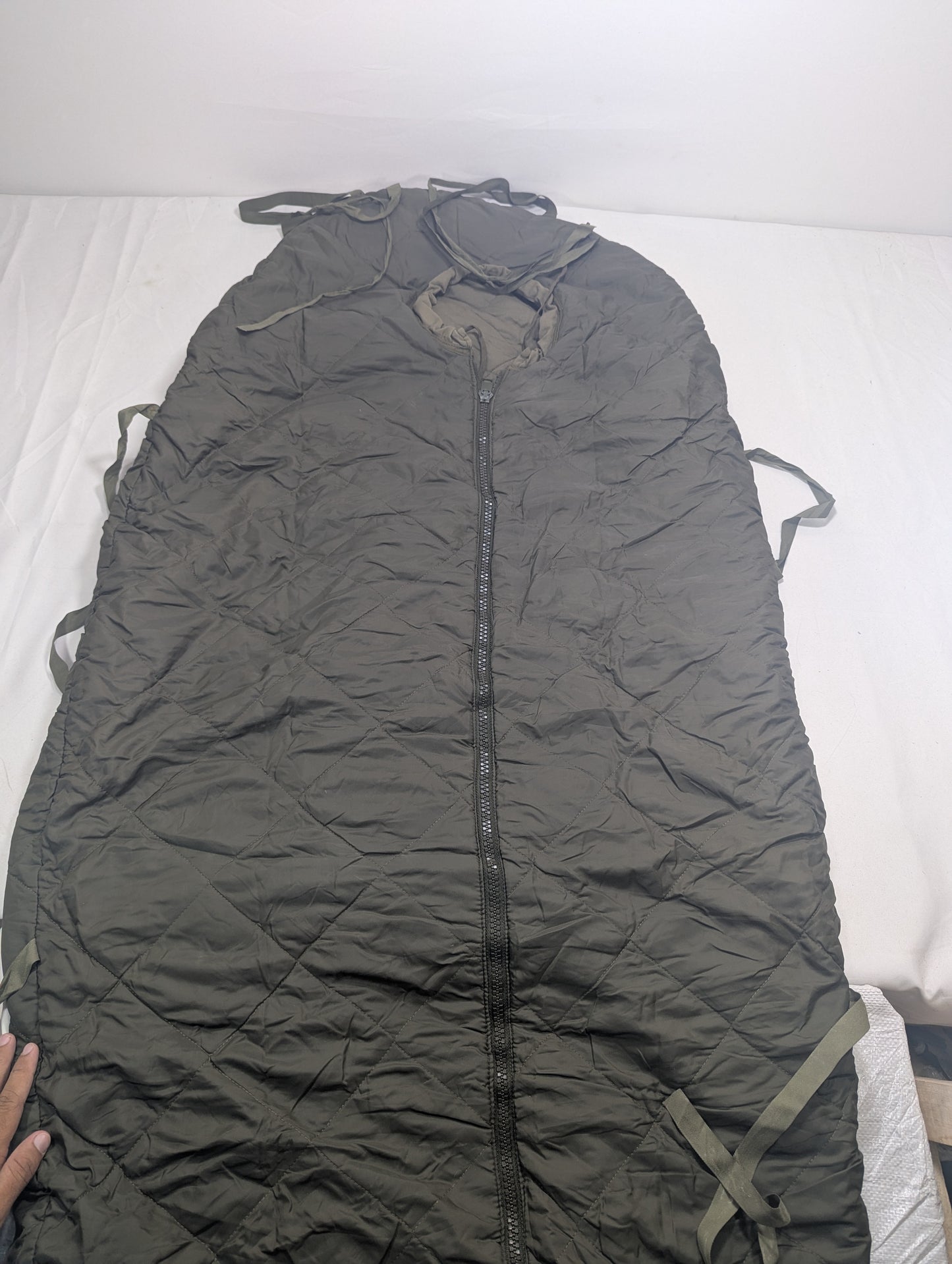 Preloved Military lot sleeping bag Sb16A
