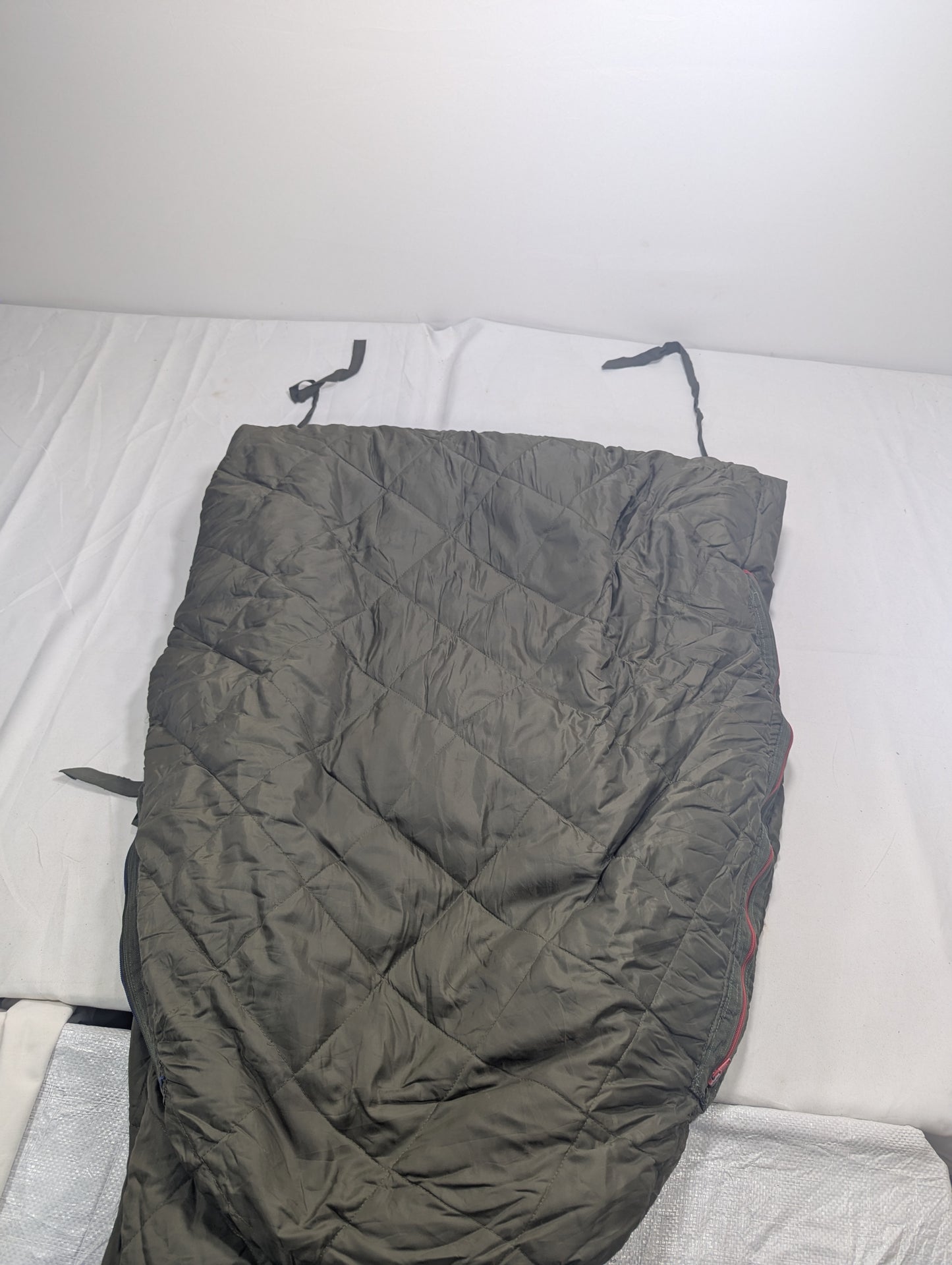 Preloved Military lot sleeping bag Sb13