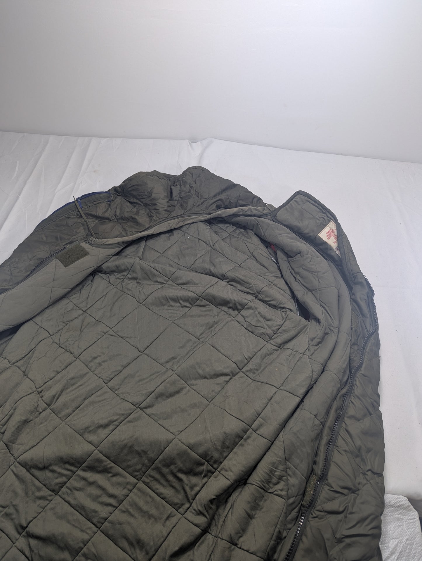 Preloved Military lot sleeping bag Sb13