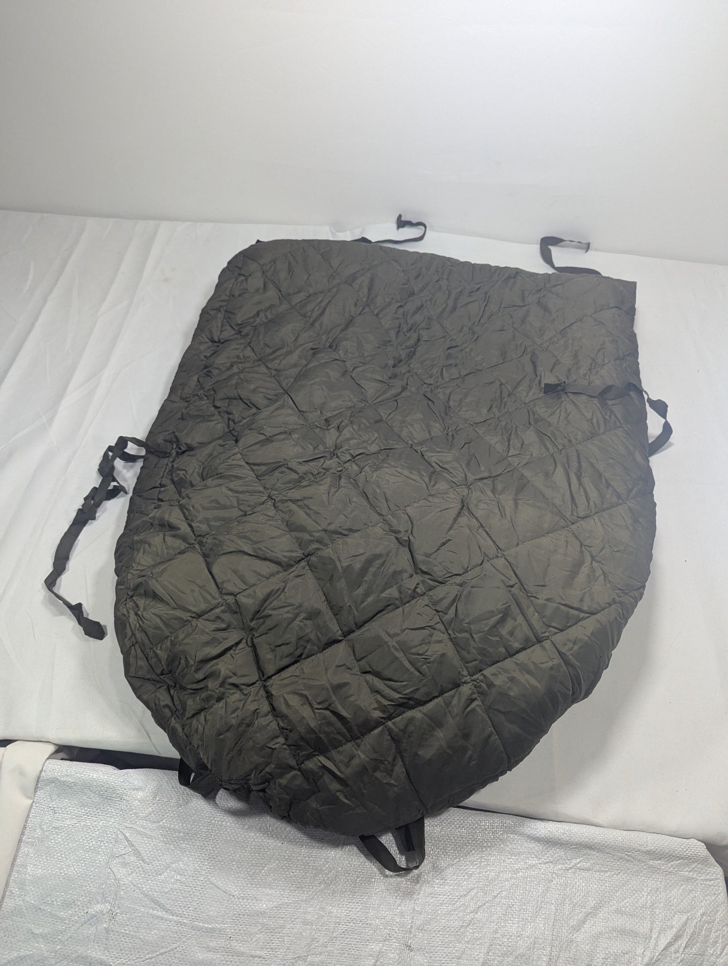 Preloved Military lot sleeping bag Sb16