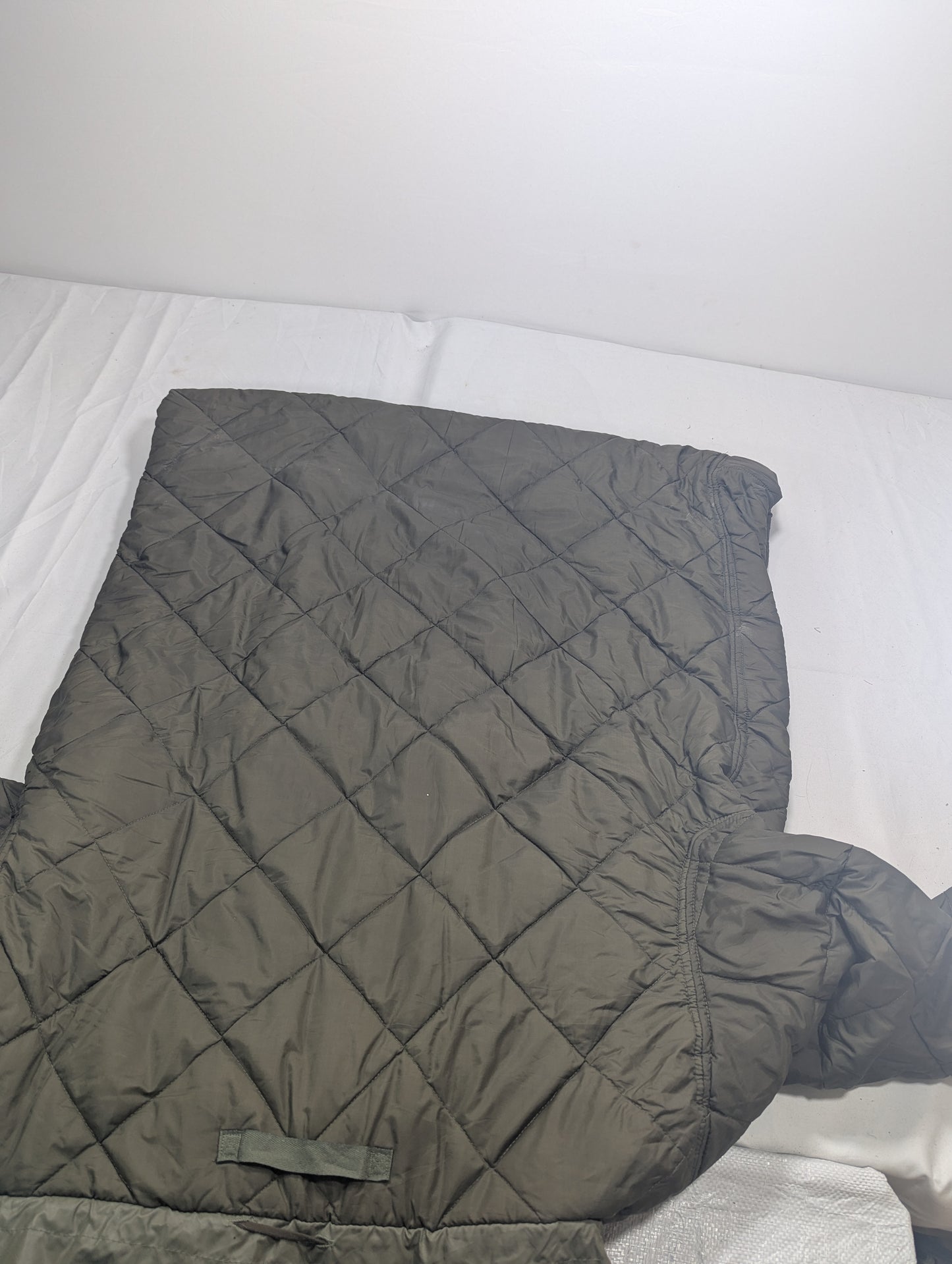 Preloved Military lot sleeping bag Sb1