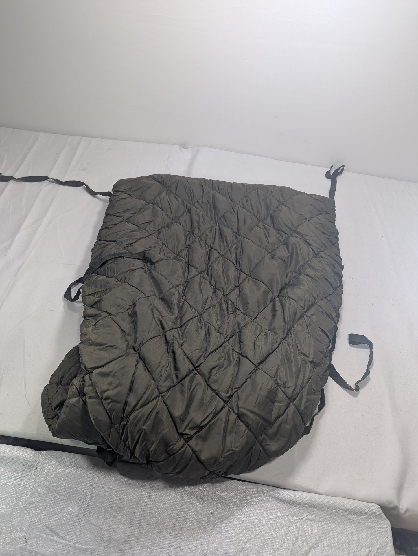 Preloved Military lot sleeping bag Sb31