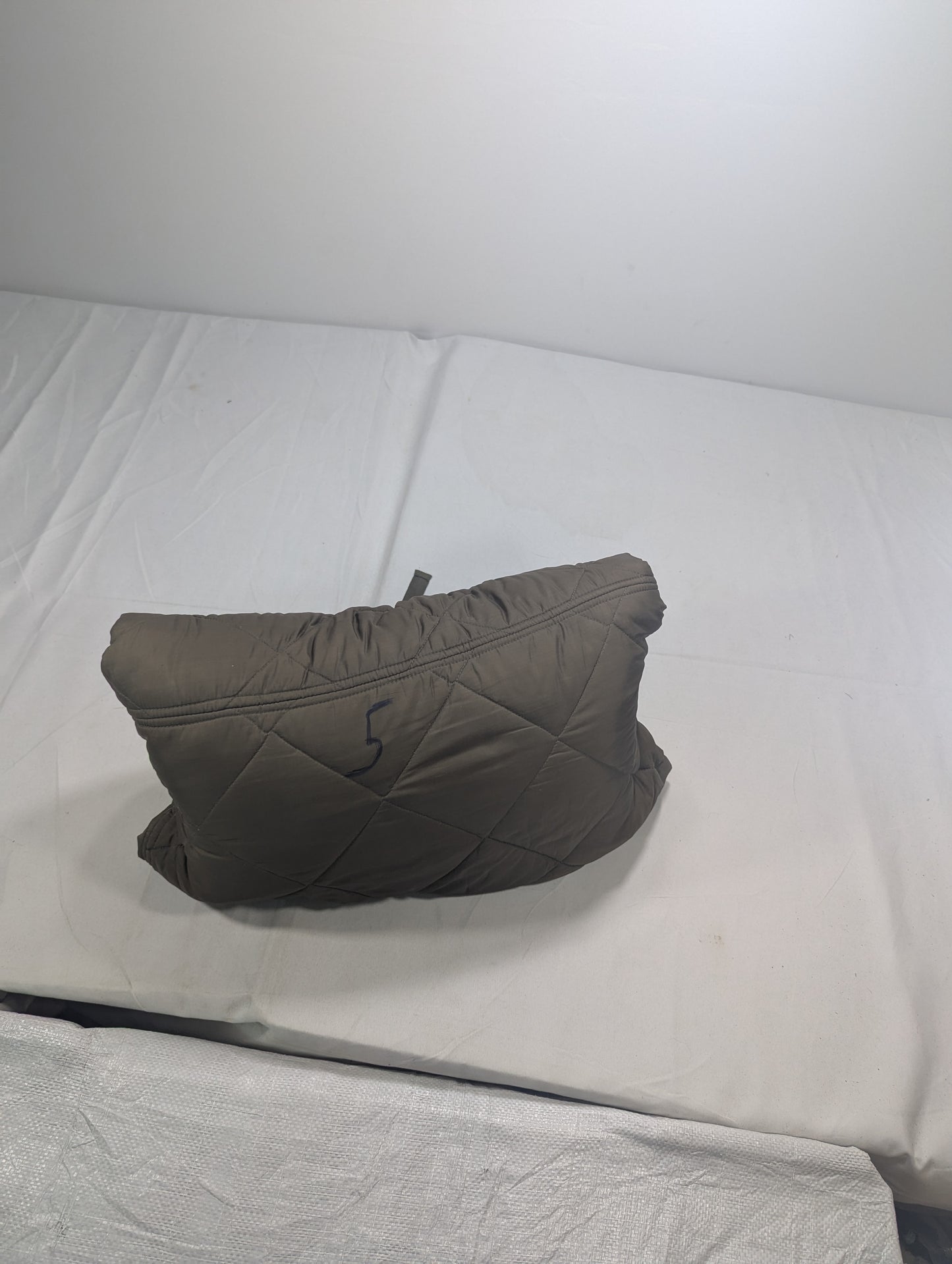 Preloved Military lot sleeping bag Sb5