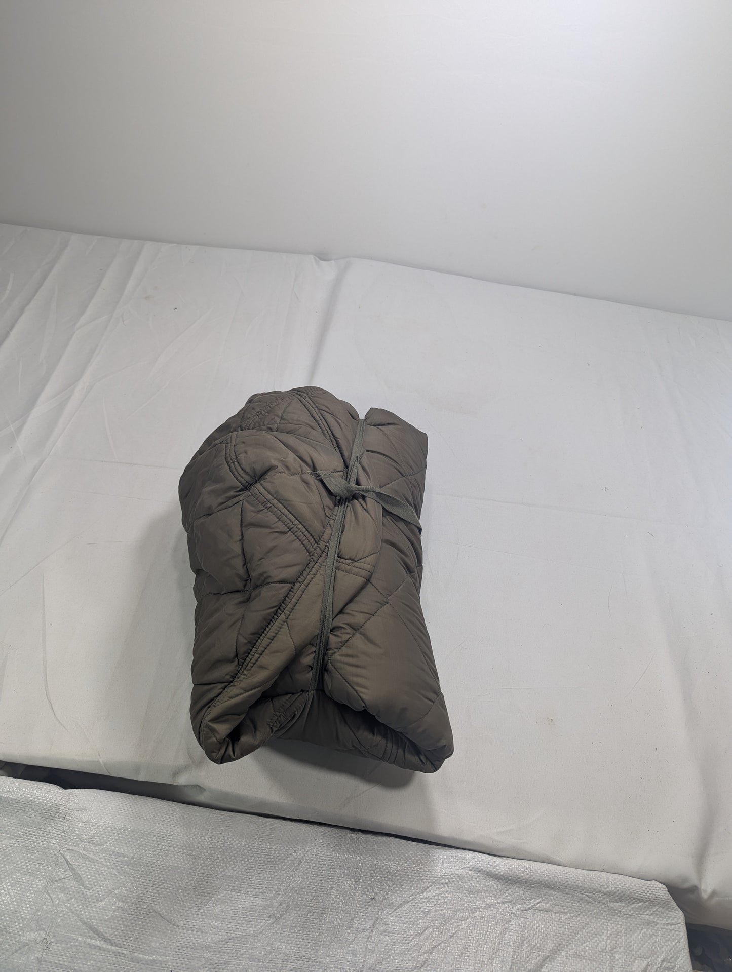 Preloved Military lot sleeping bag Sb5
