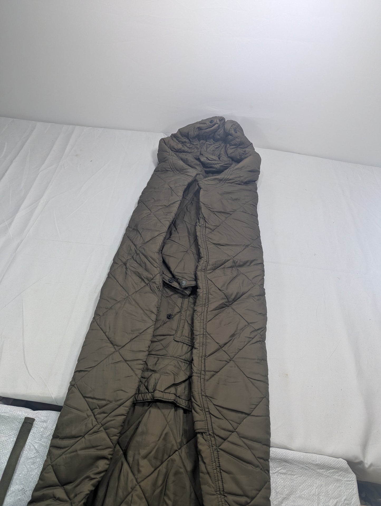 Preloved Military lot sleeping bag Sb56