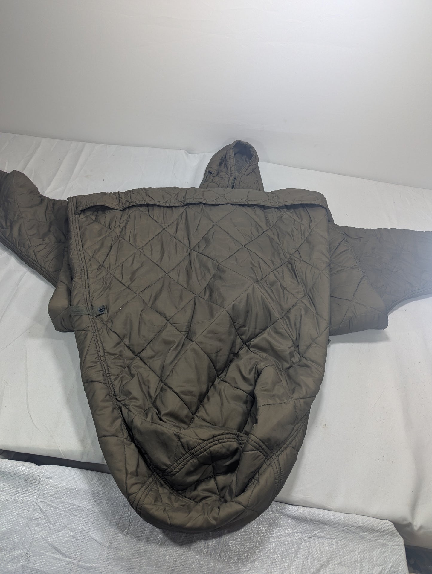 Preloved Military lot sleeping bag Sb56