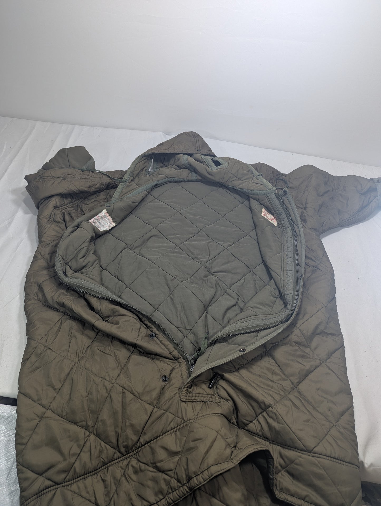 Preloved Military lot sleeping bag Sb56