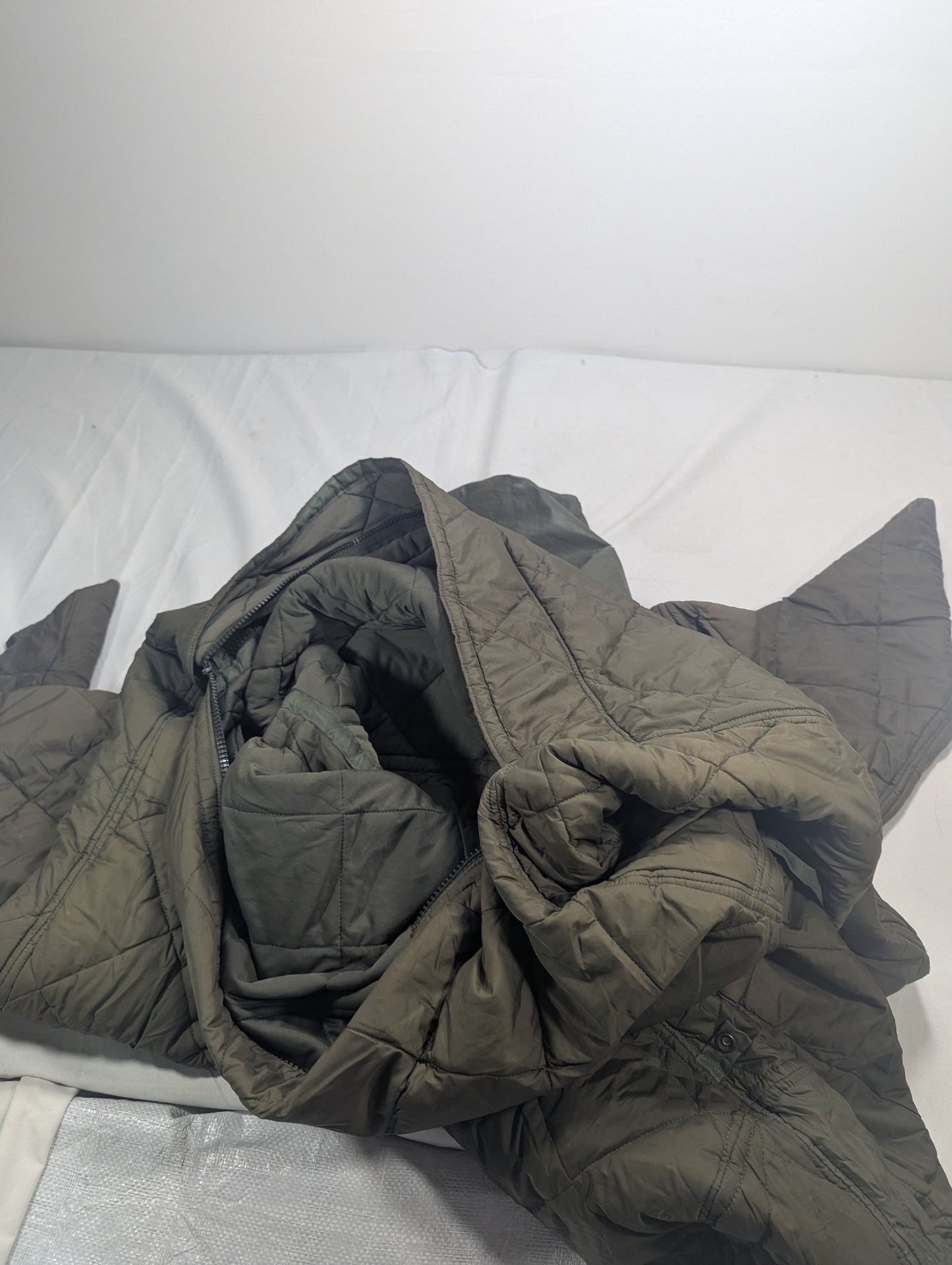 Preloved Military lot sleeping bag Sb32