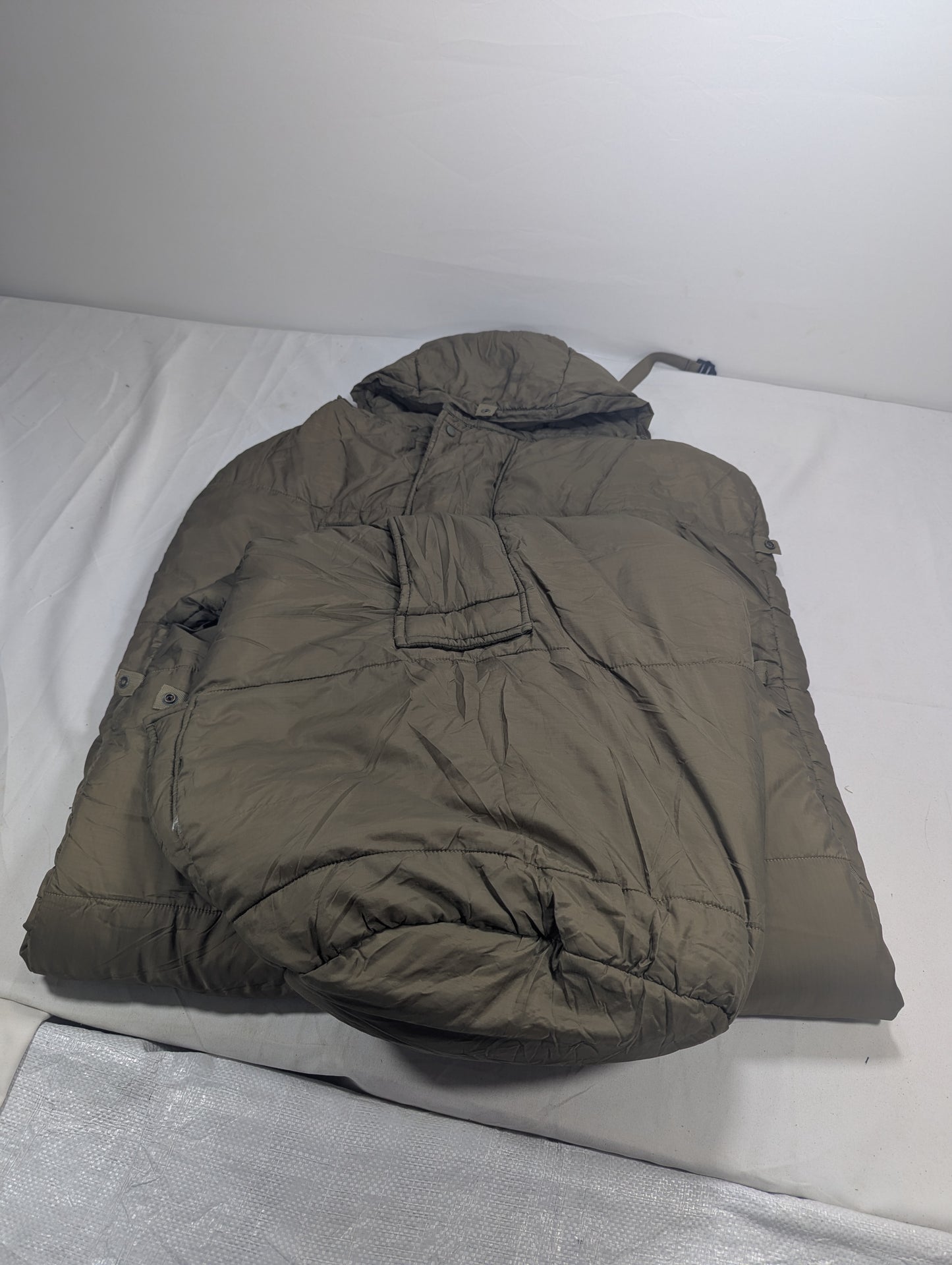 Preloved Military lot sleeping bag Sb63