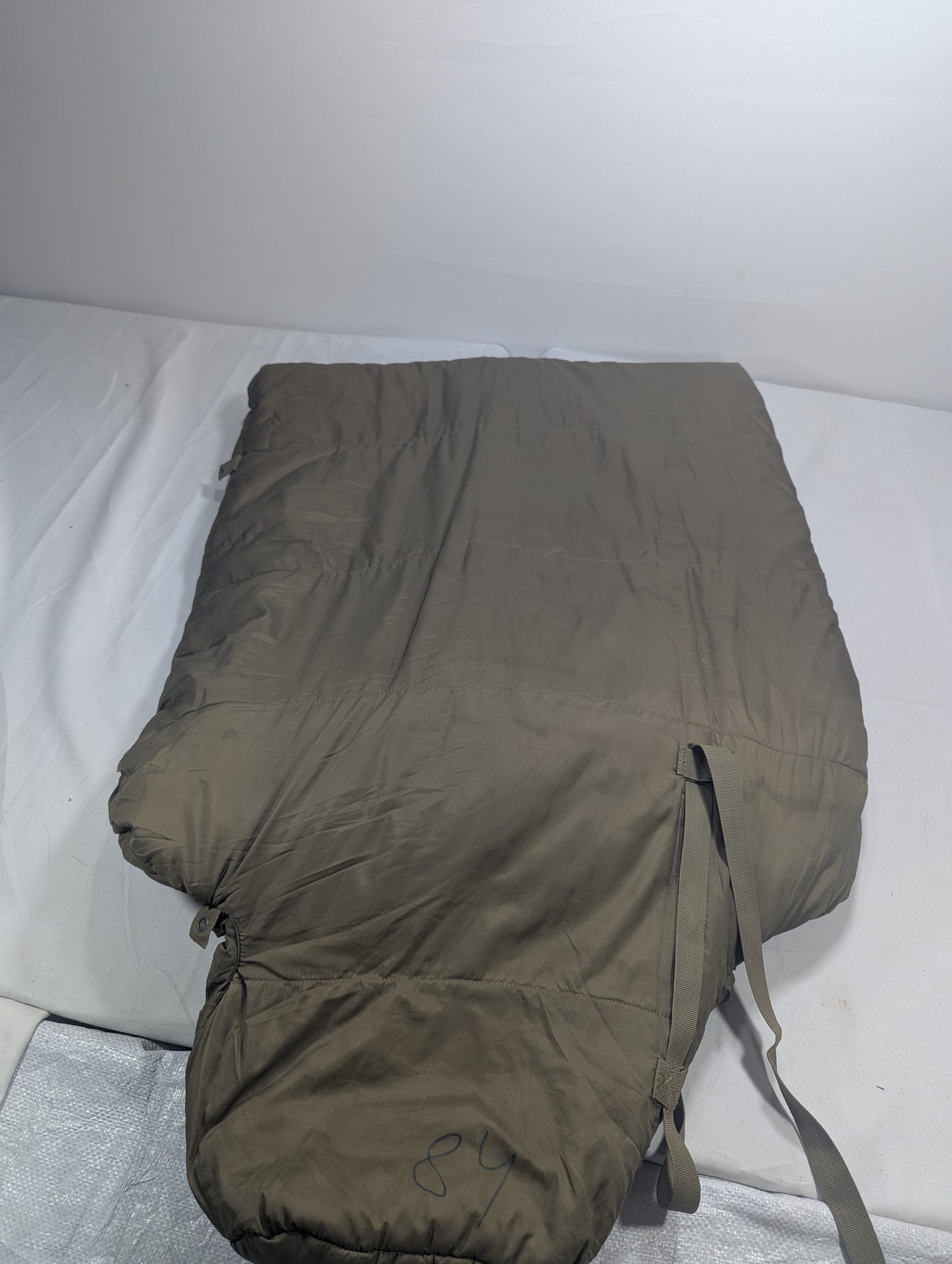 Preloved Military lot sleeping bag Sbp