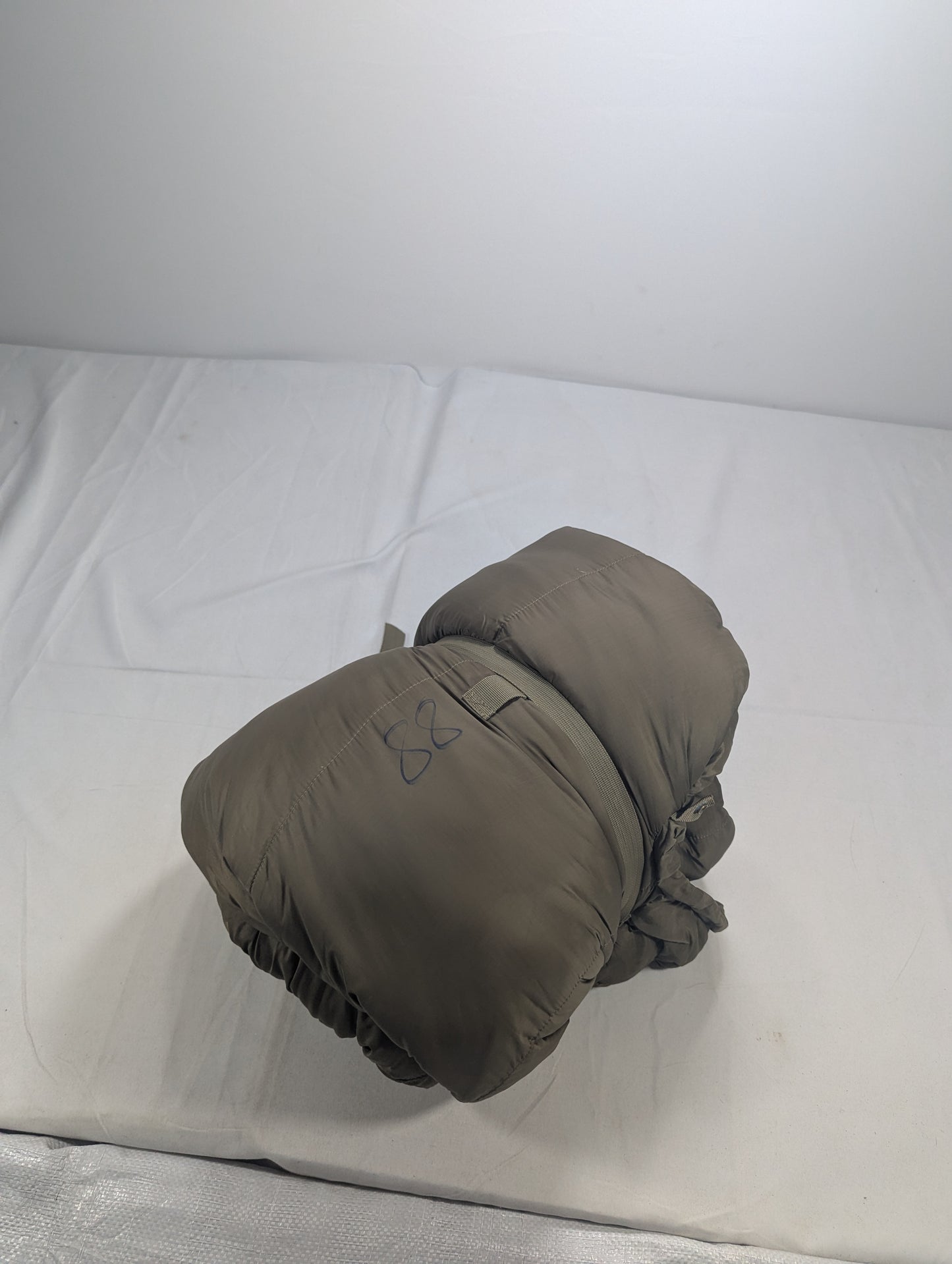 Preloved Military lot sleeping bag Sb88