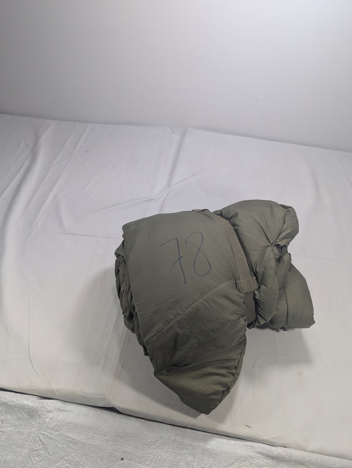 Preloved Military lot sleeping bag Sb78
