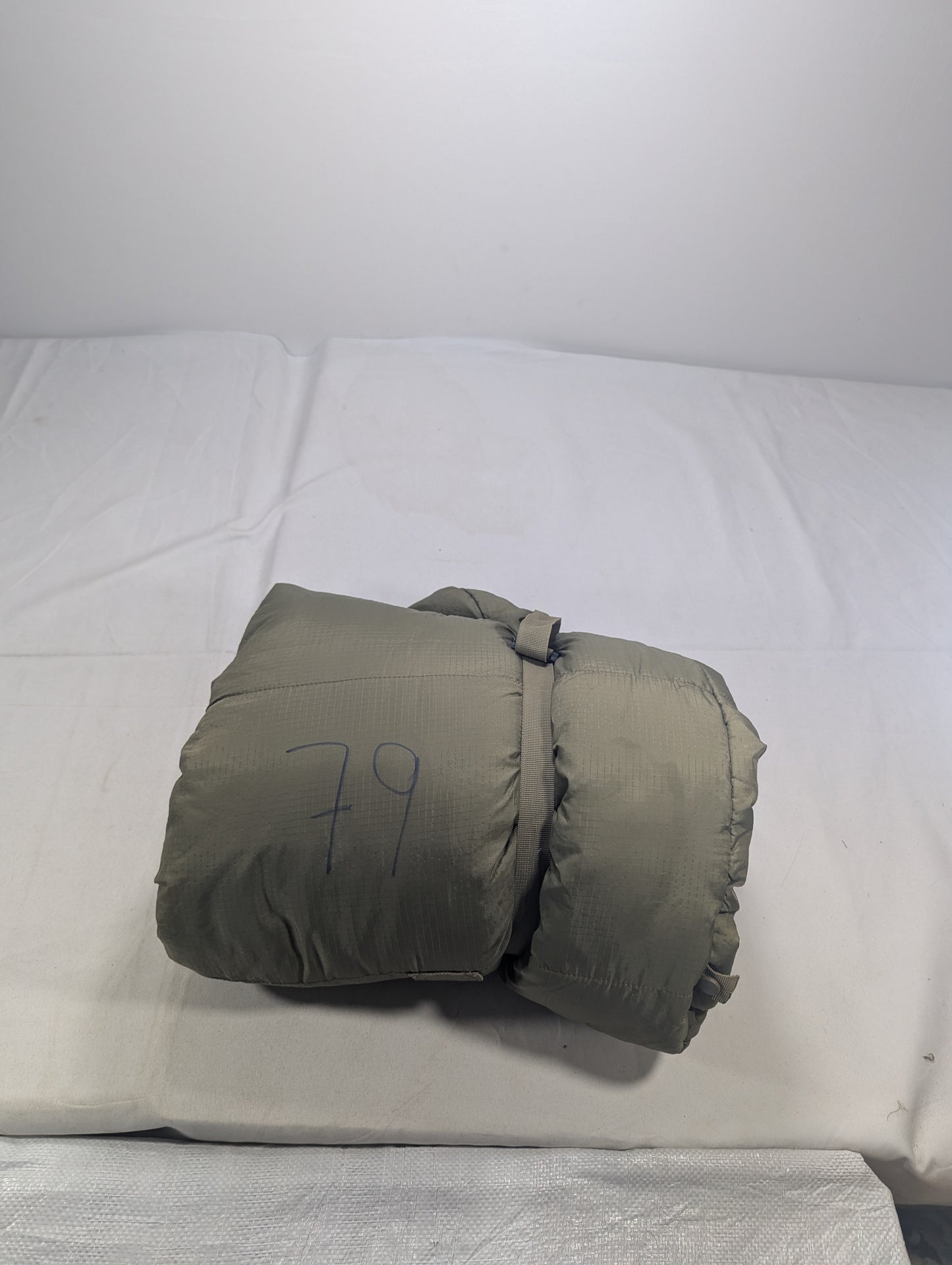 Preloved Military lot sleeping bag Sb79