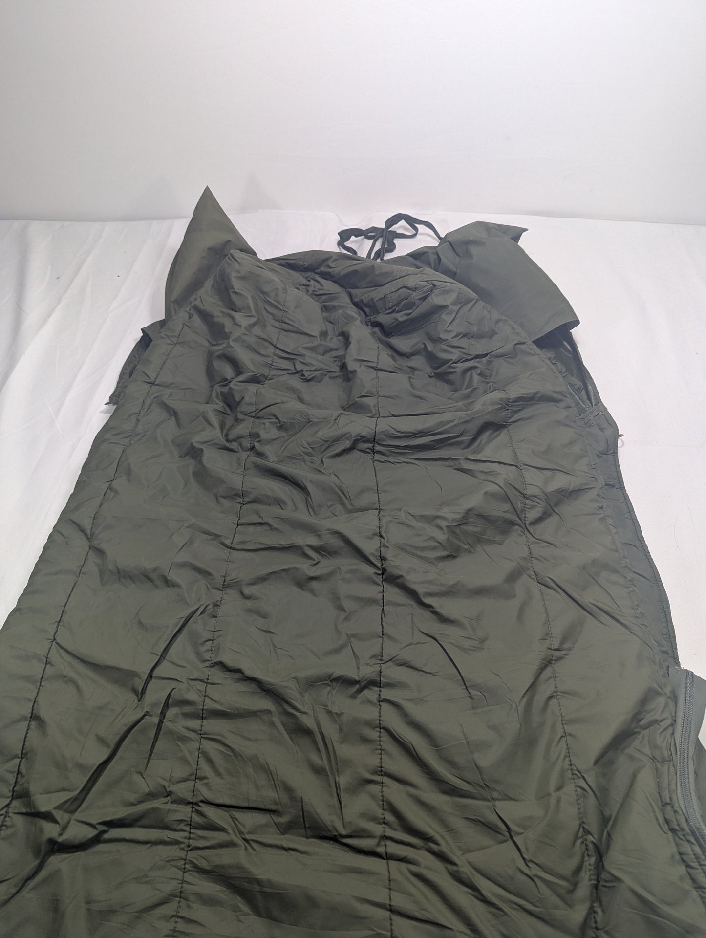 Preloved Military lot sleeping bag Sb25