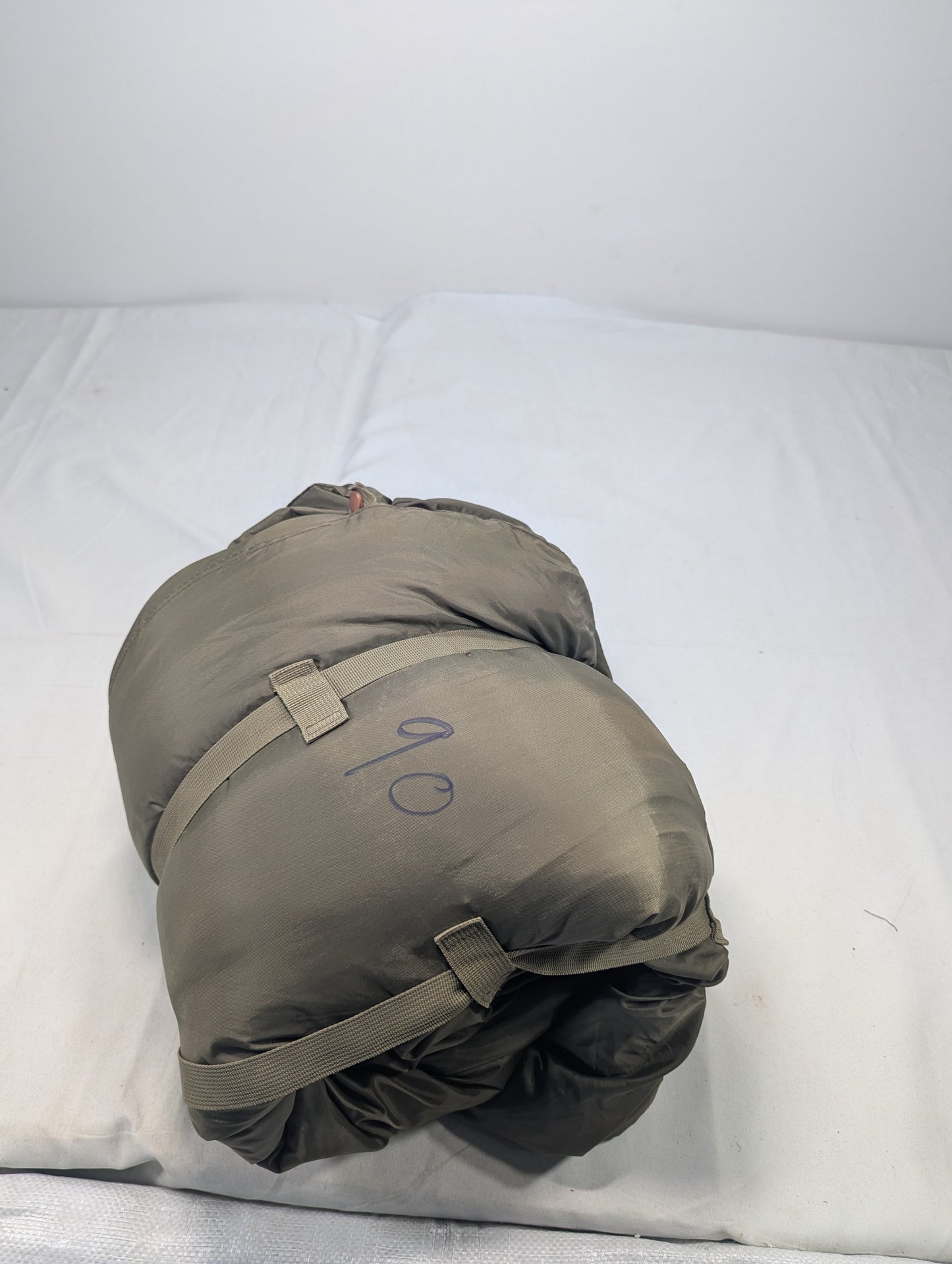 Preloved Military lot sleeping bag Sb90