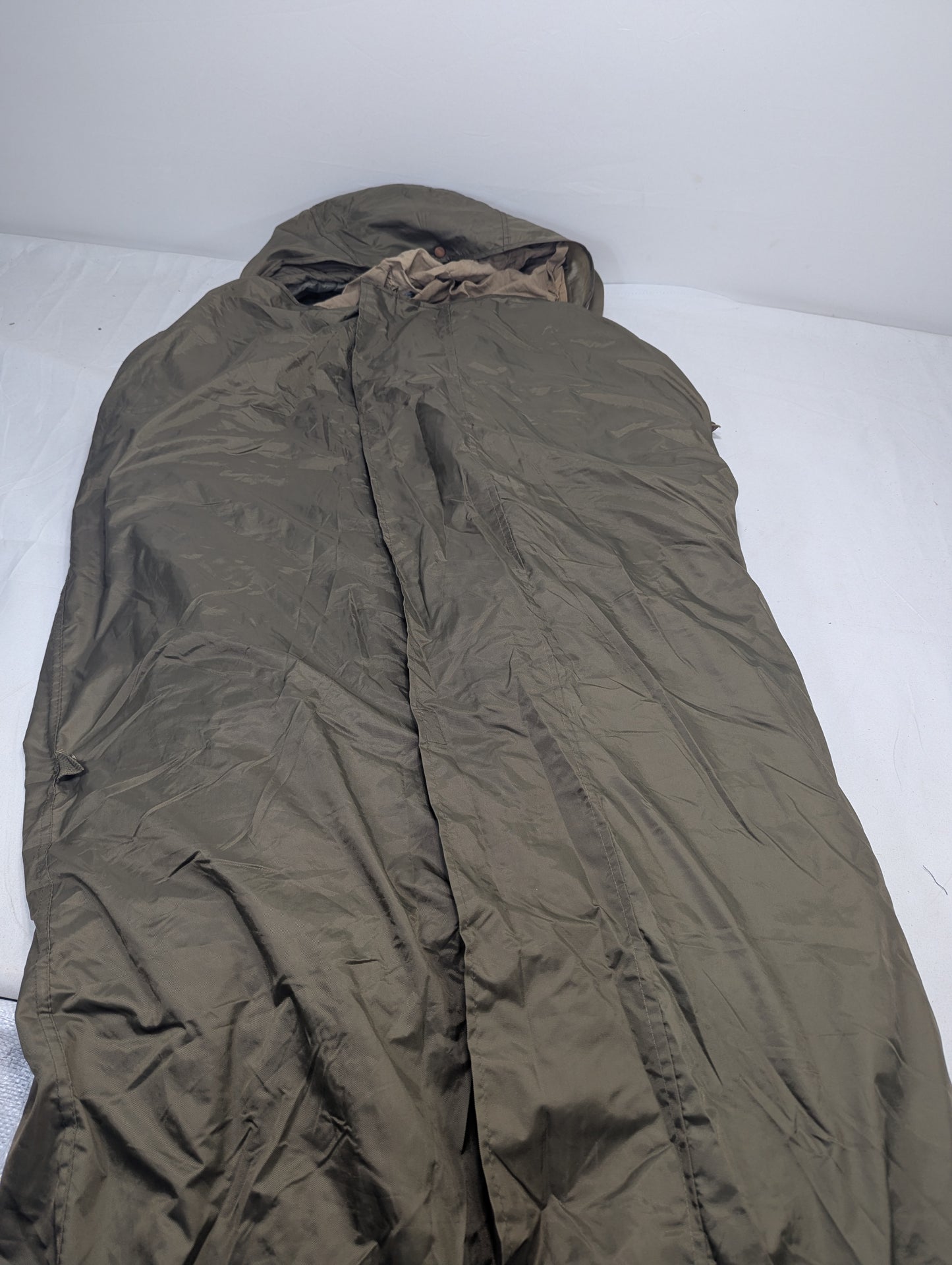 Preloved Military lot sleeping bag Sb90
