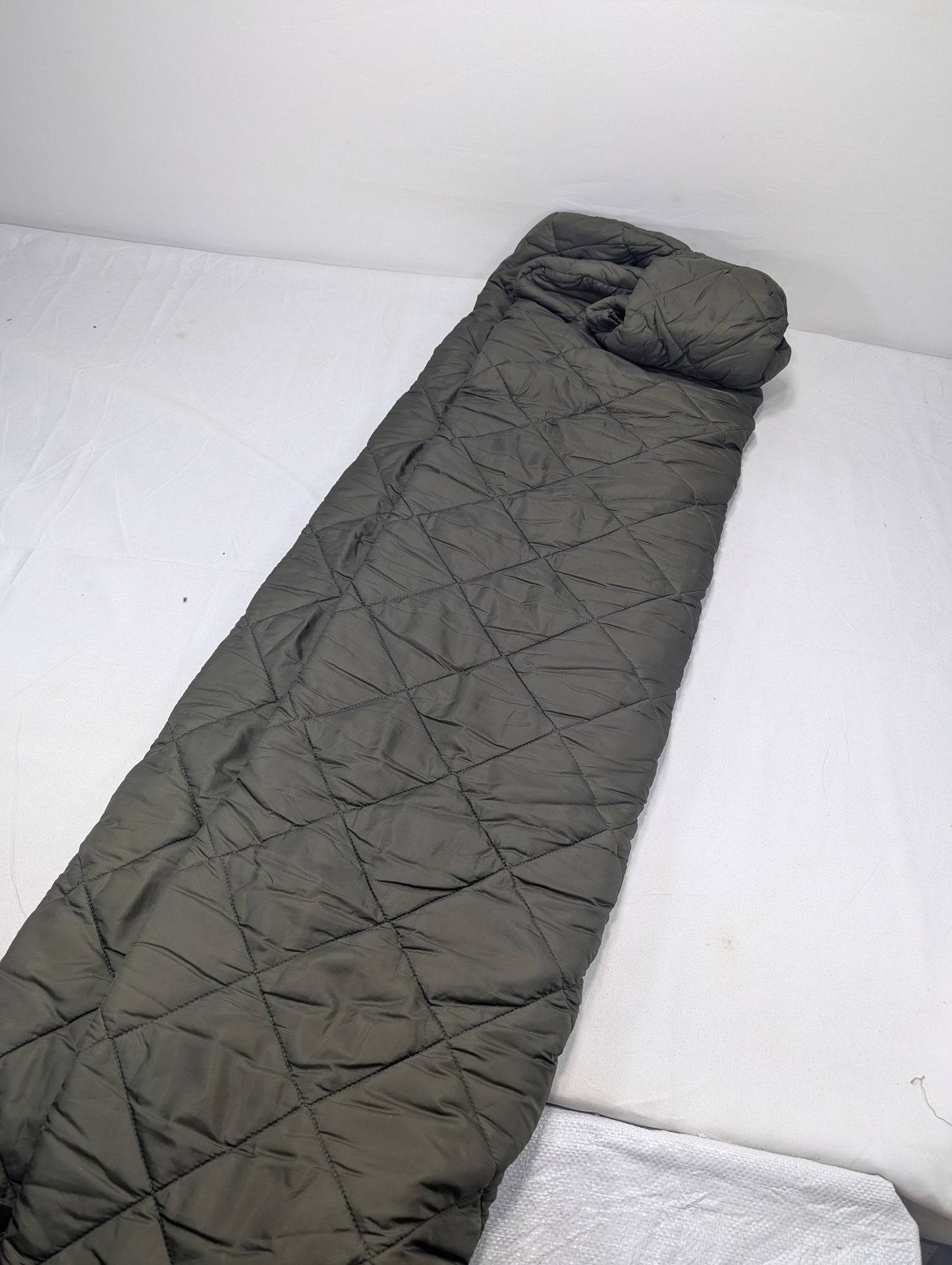 Preloved Military lot sleeping bag Sb73