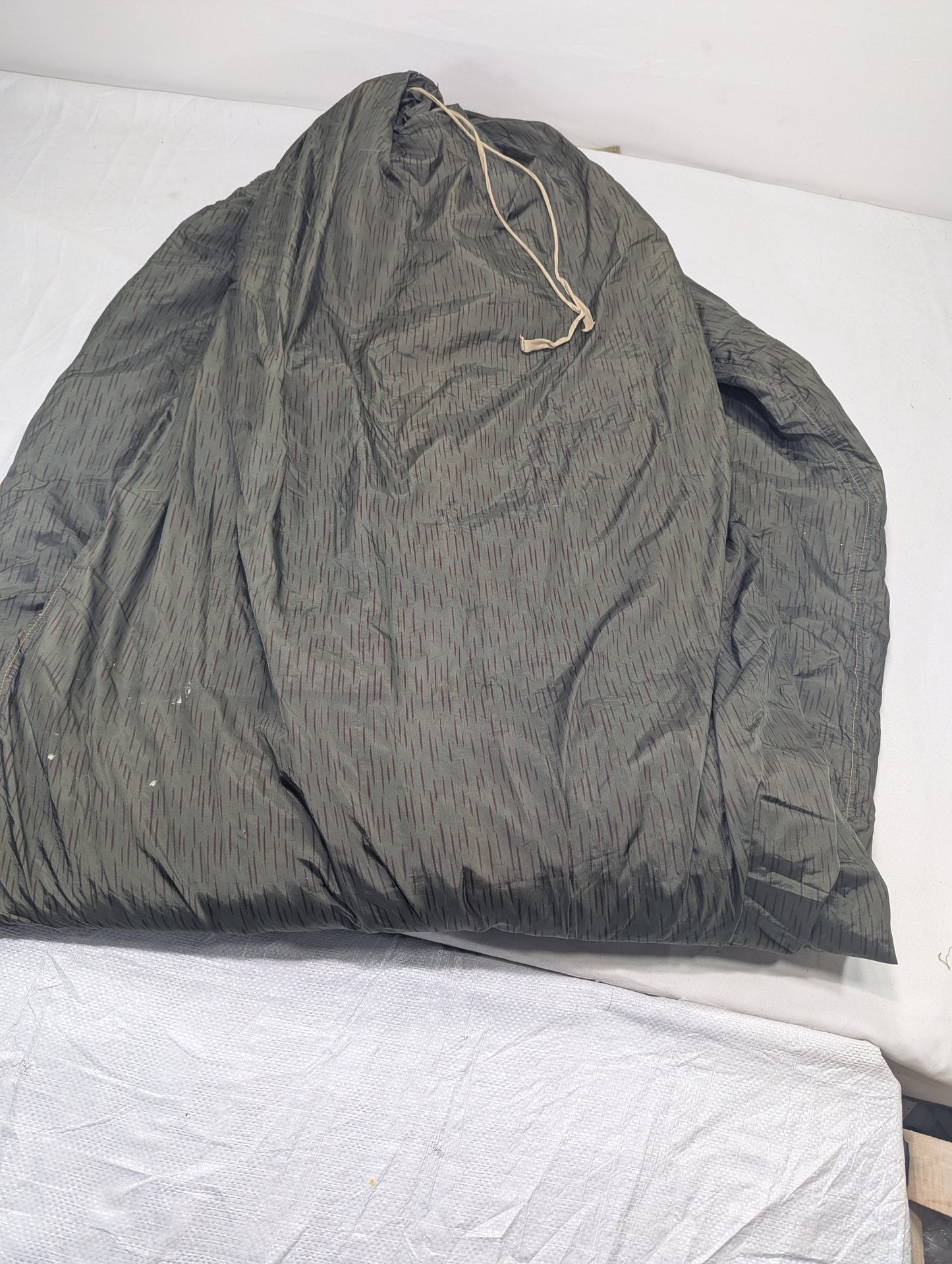 Preloved Military lot sleeping bag Sb53