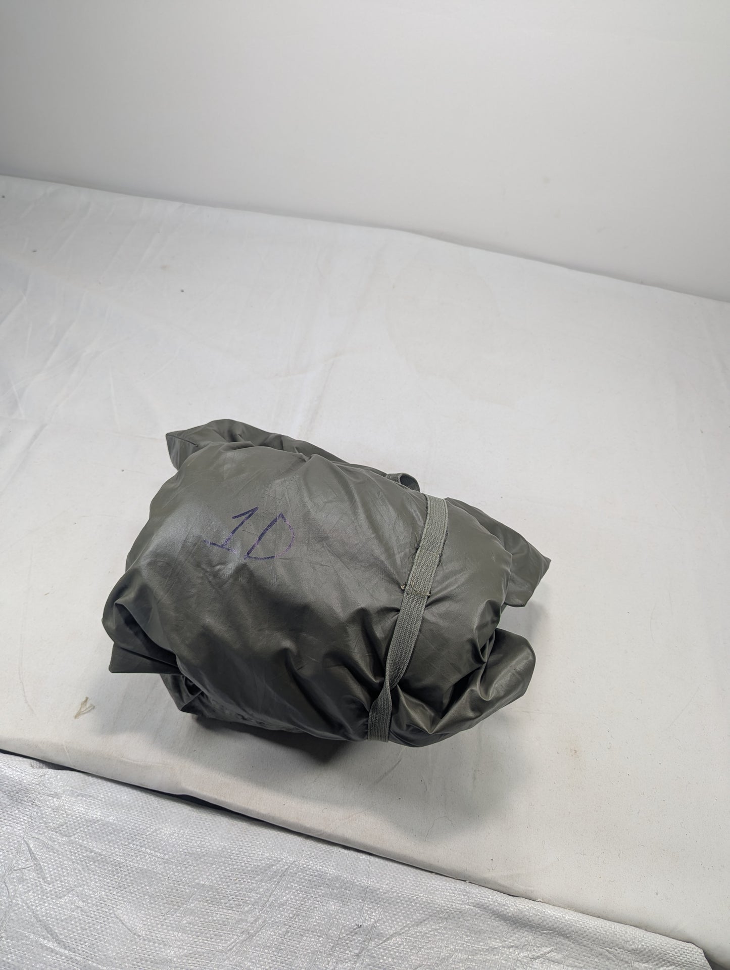 Preloved Military lot sleeping bag Sb 1D