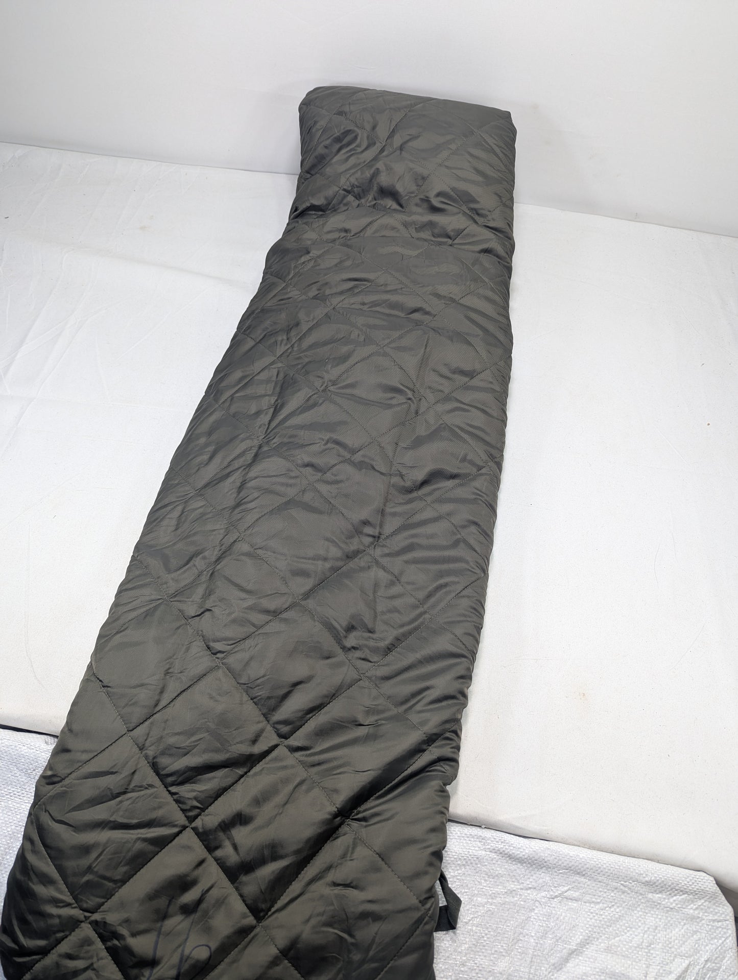 Preloved Military lot sleeping bag Sb91