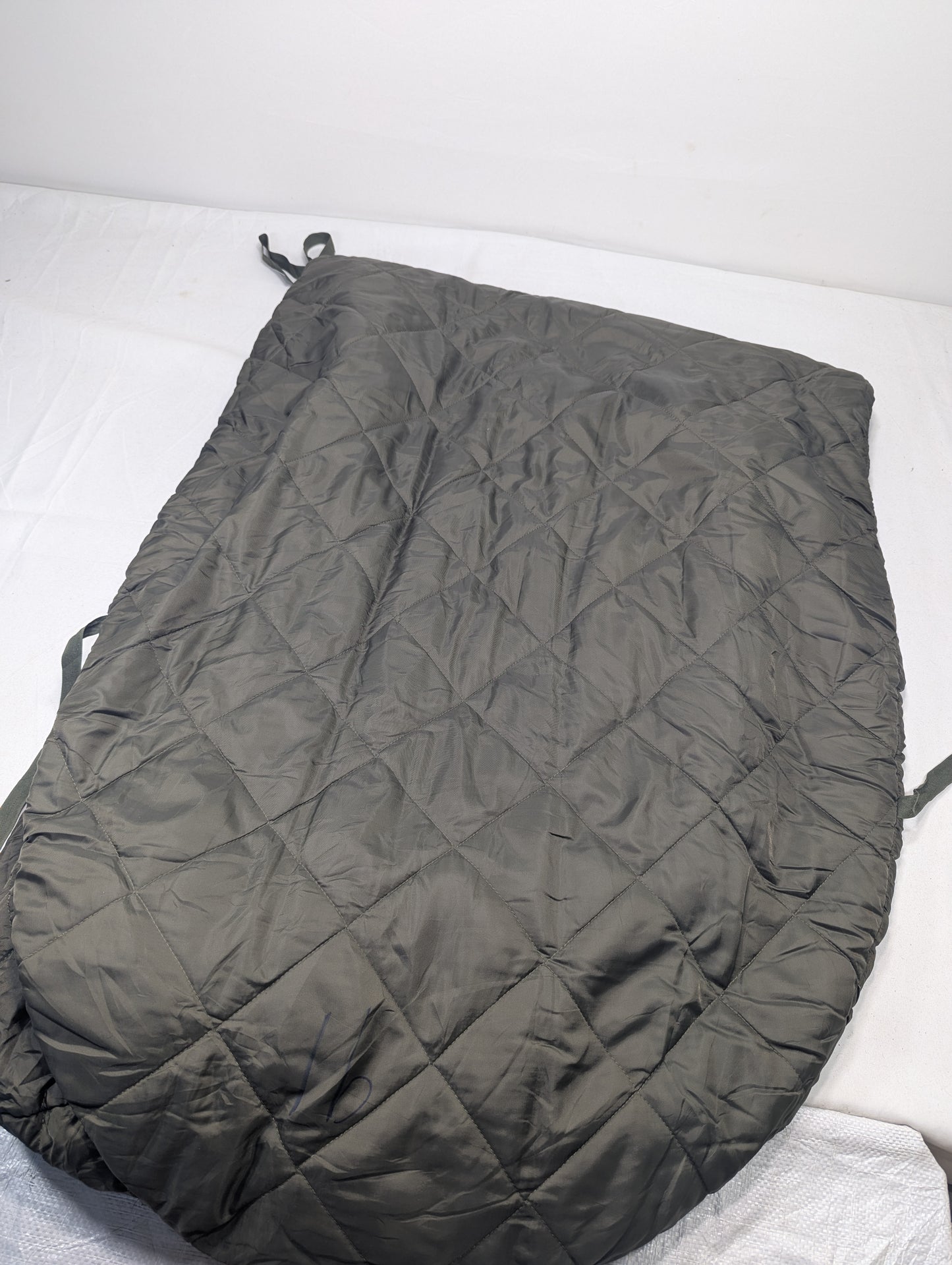 Preloved Military lot sleeping bag Sb91