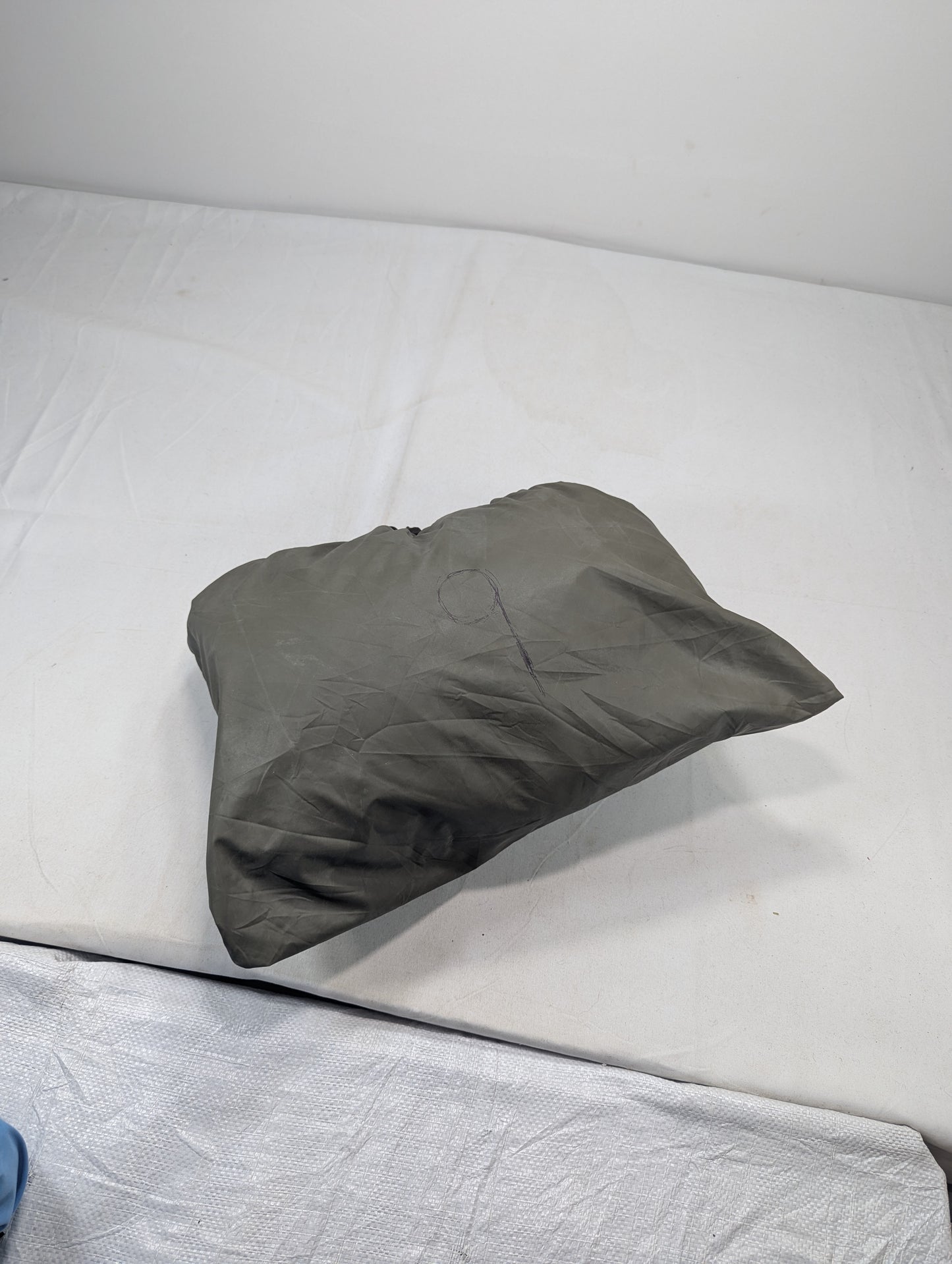 Preloved Military lot sleeping bag Sb9 S L 5