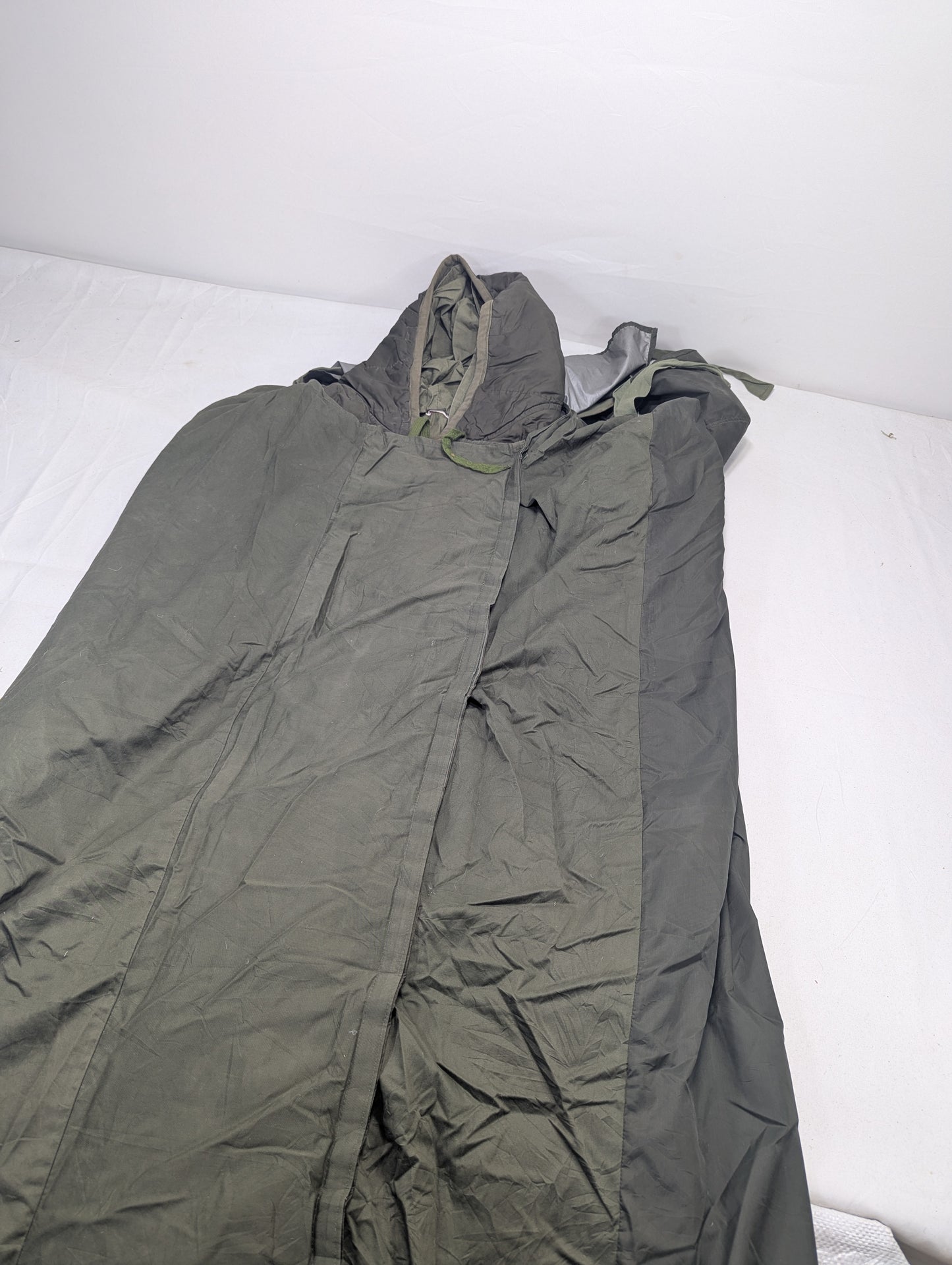 Preloved Military lot sleeping bag Sb14