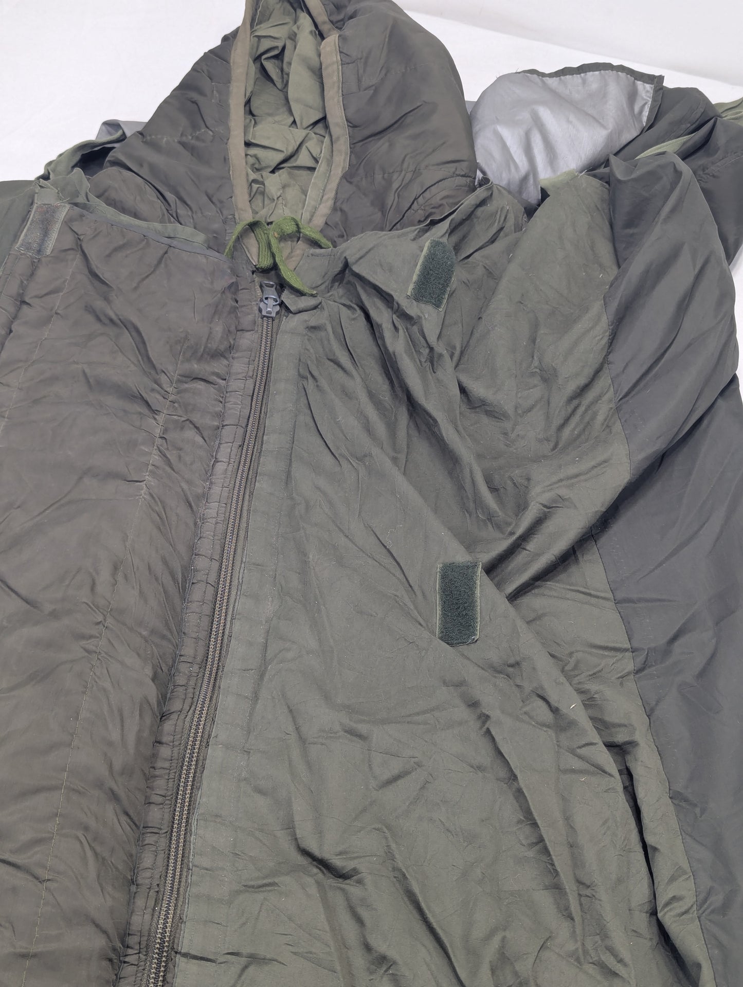 Preloved Military lot sleeping bag Sb14