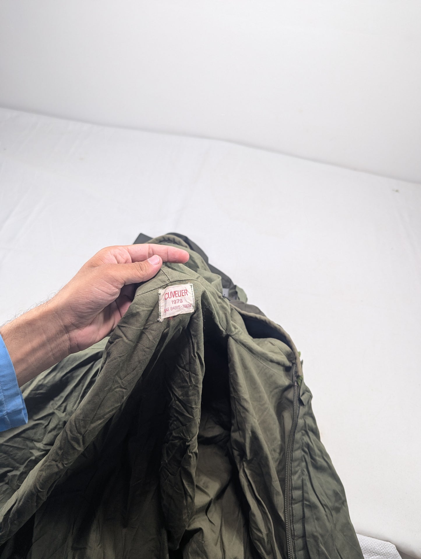 Preloved Military lot sleeping bag Sb14