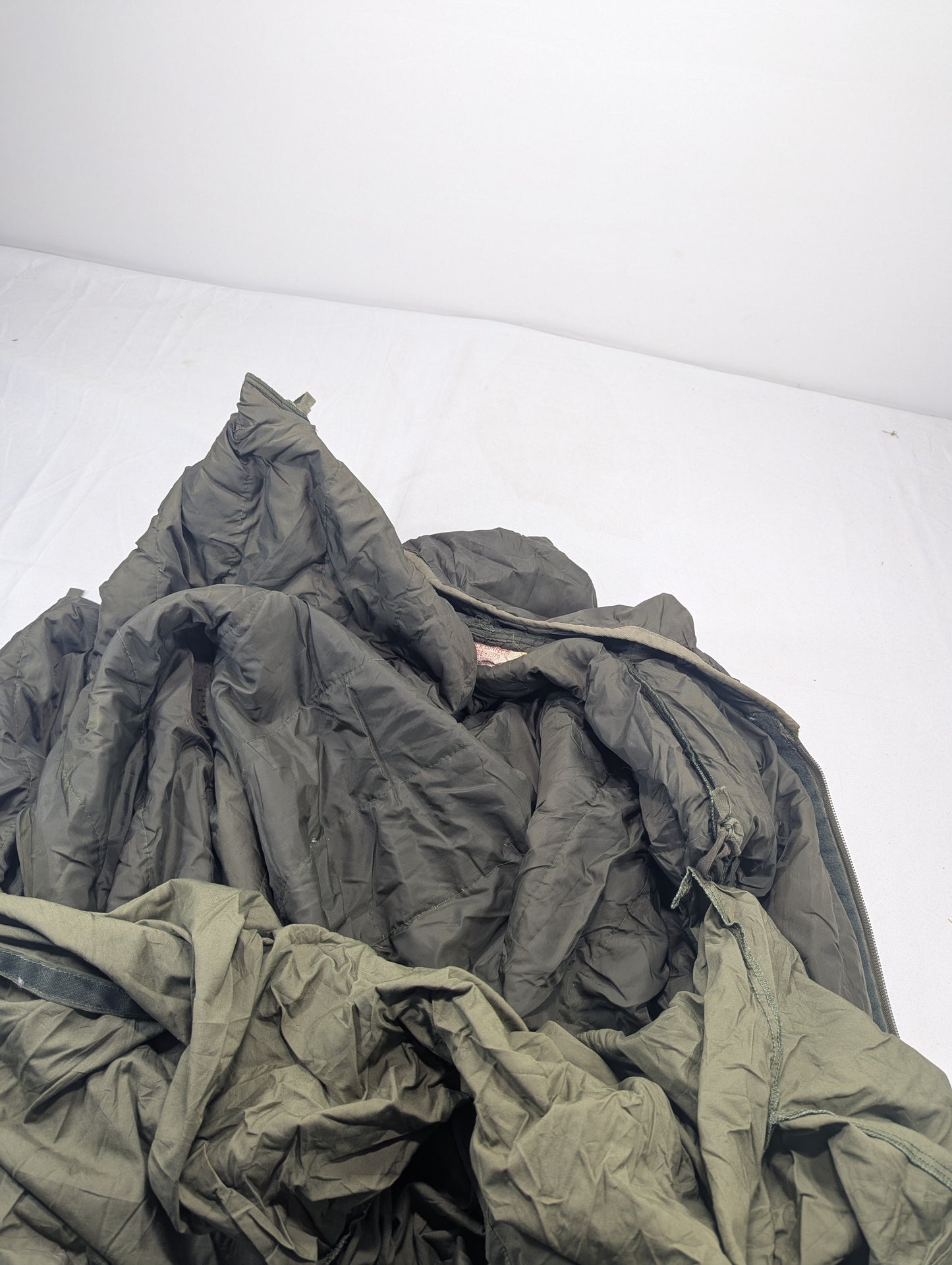 Preloved Military lot sleeping bag Sb14