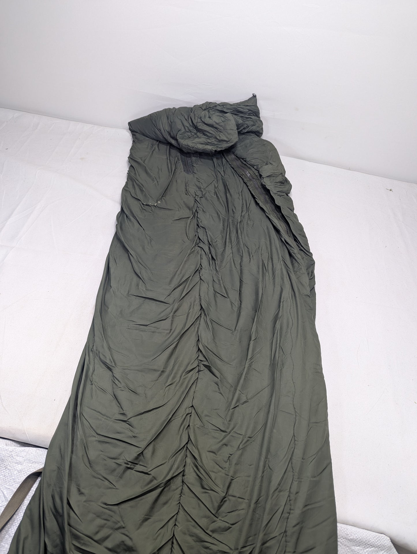 Preloved Military lot sleeping bag Sb38