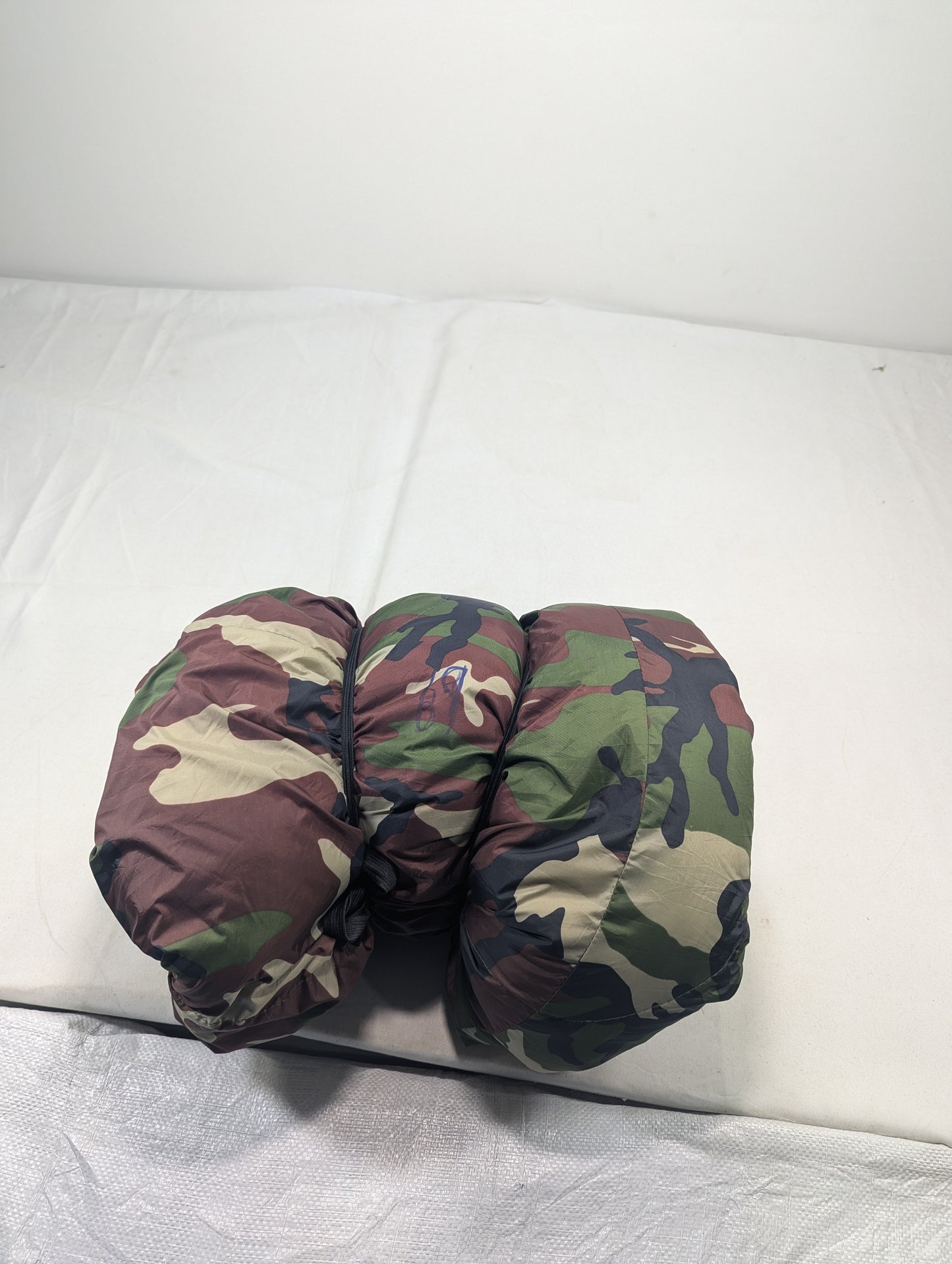 Preloved Military lot sleeping bag Sb 69