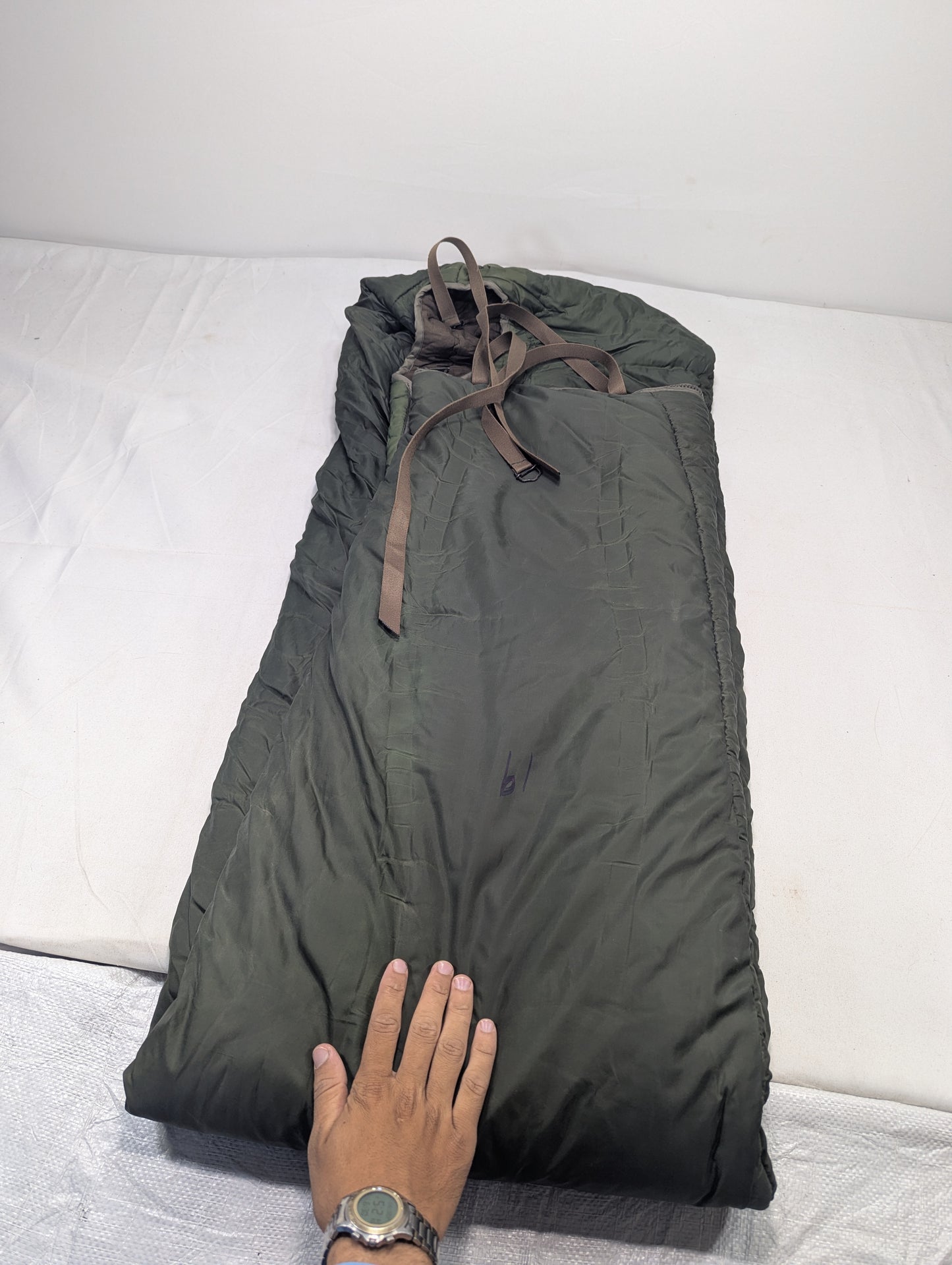 Preloved Military lot sleeping bag Sb19