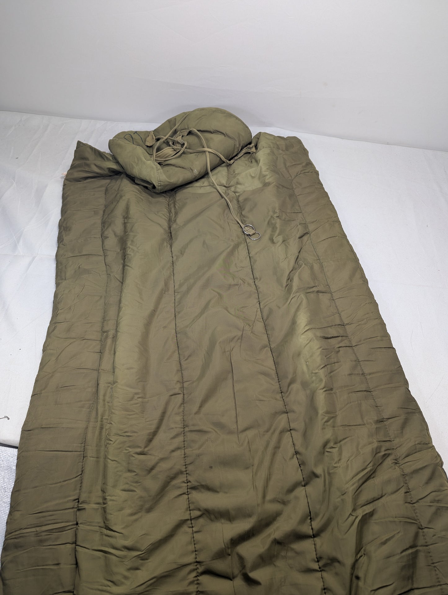 Preloved Military lot sleeping bag Sb81