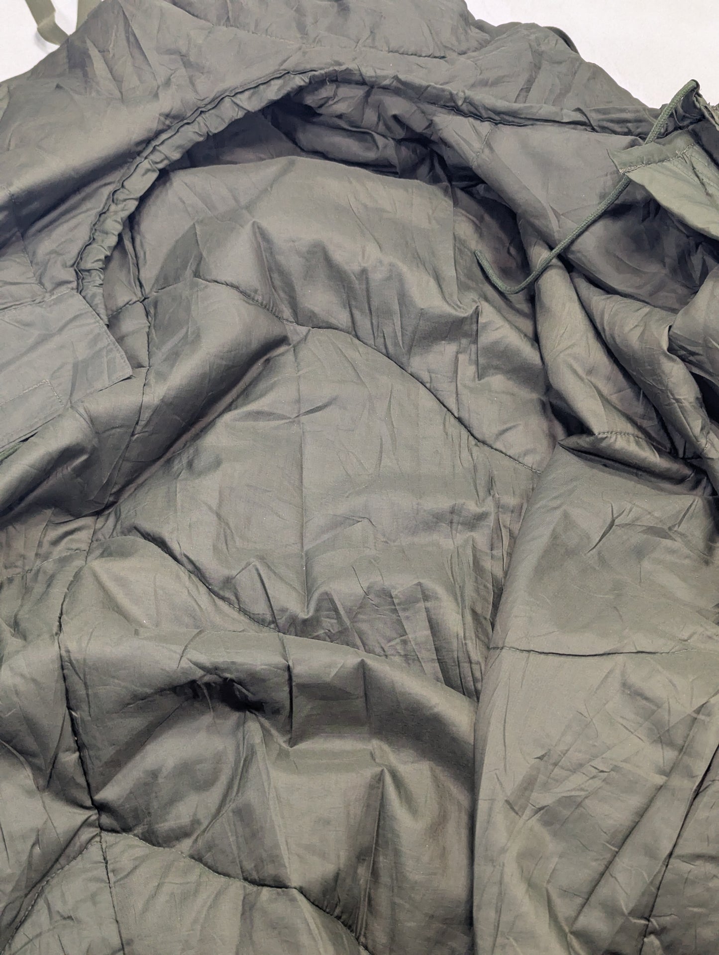 Preloved Military lot sleeping bag Sb29