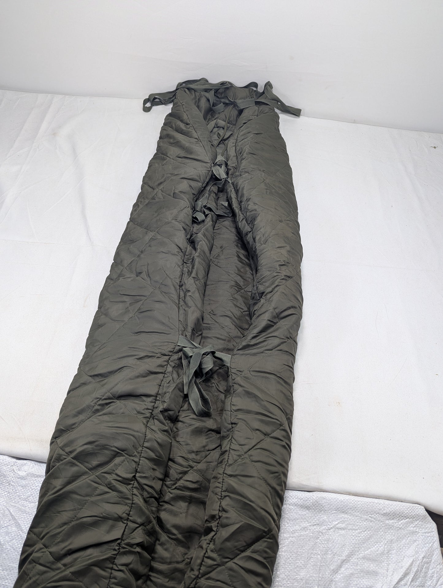 Preloved Military lot sleeping bag Sb45