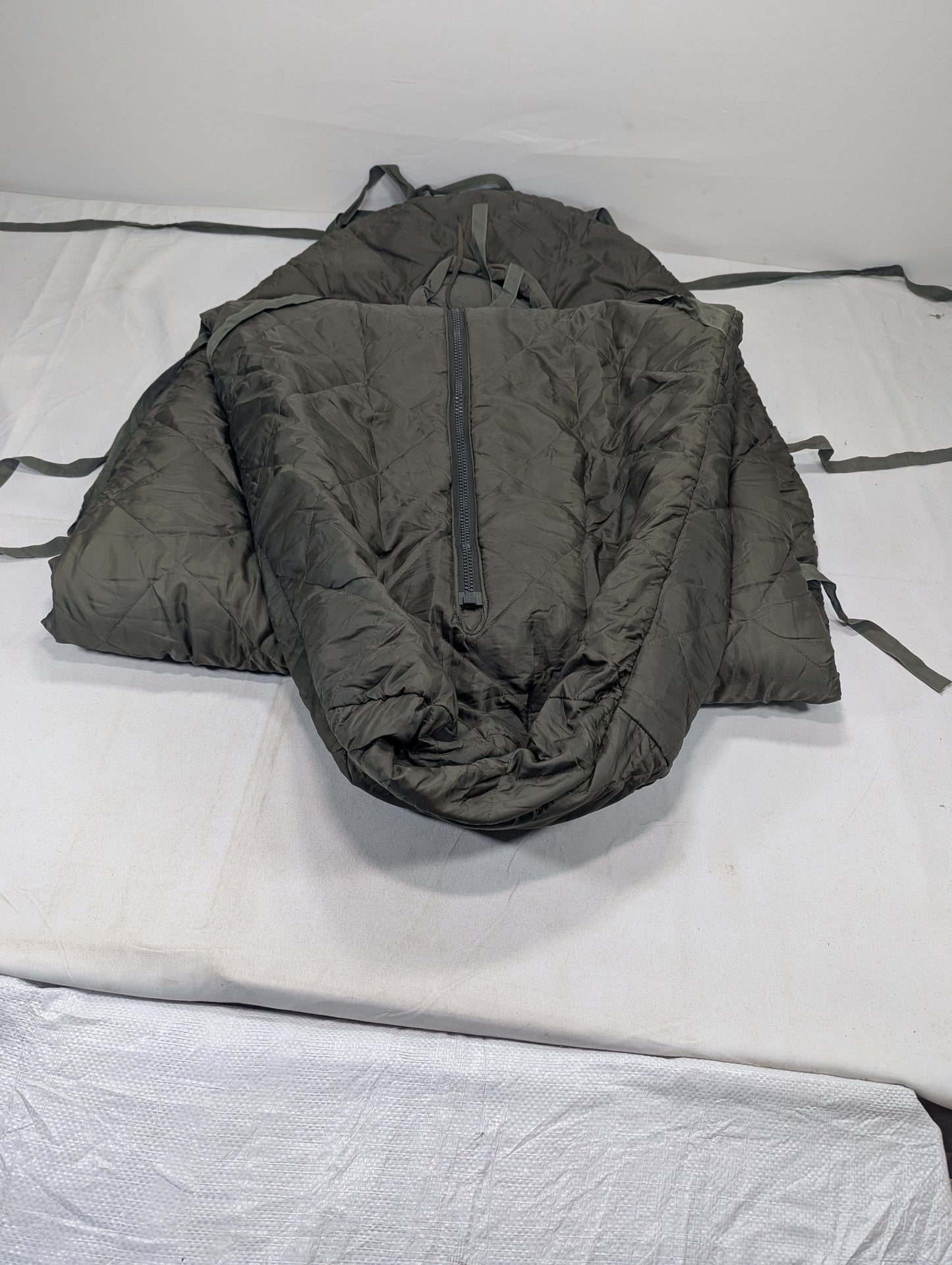 Preloved Military lot sleeping bag Sb45