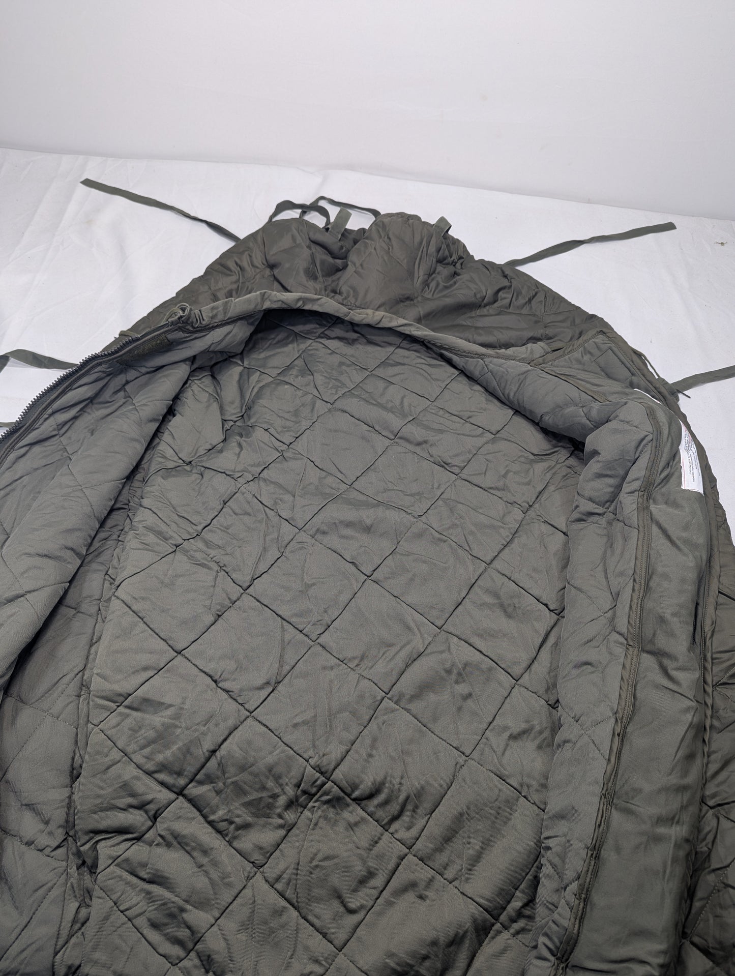 Preloved Military lot sleeping bag Sb45