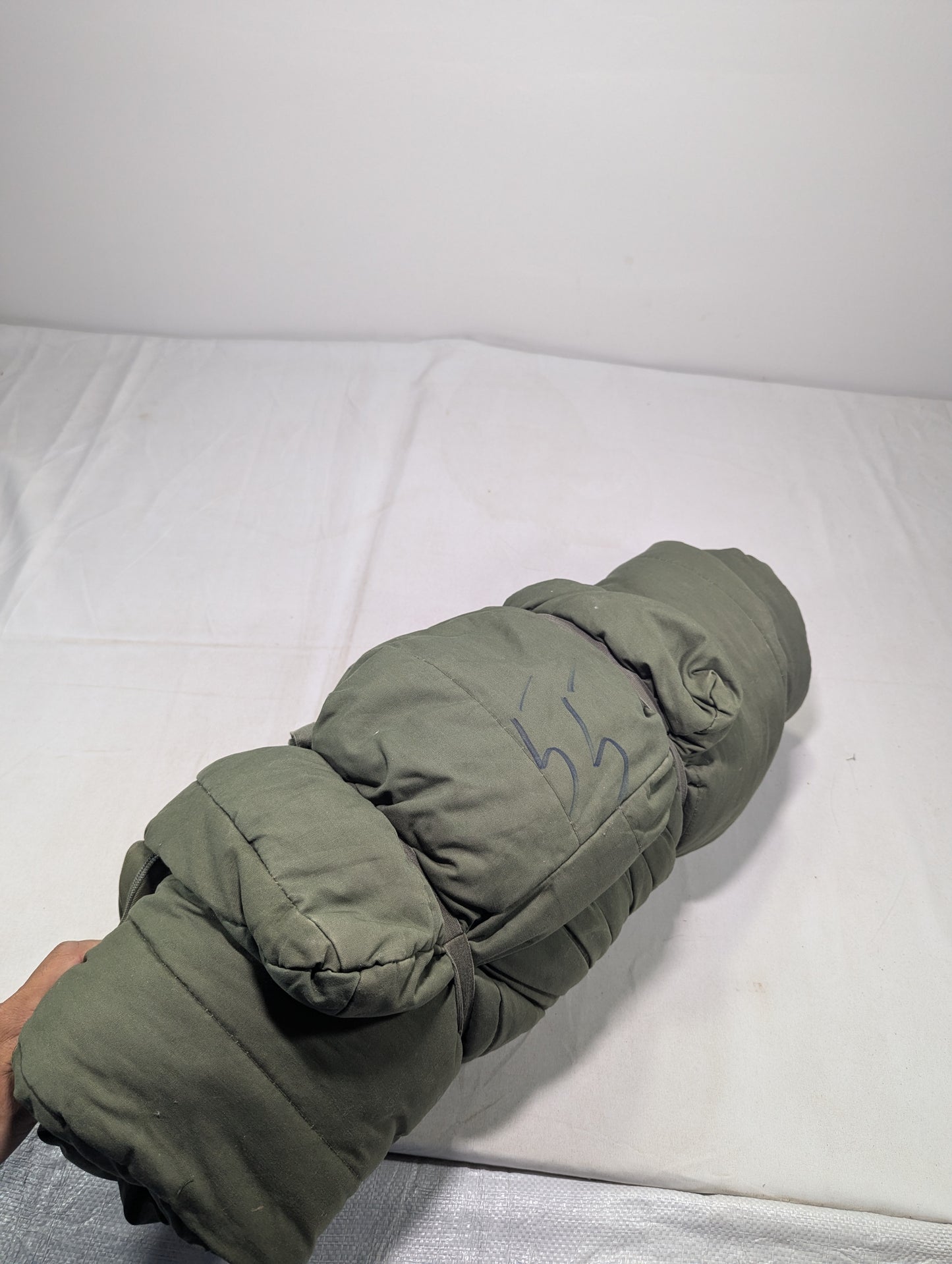 Preloved Military lot sleeping bag Sb55