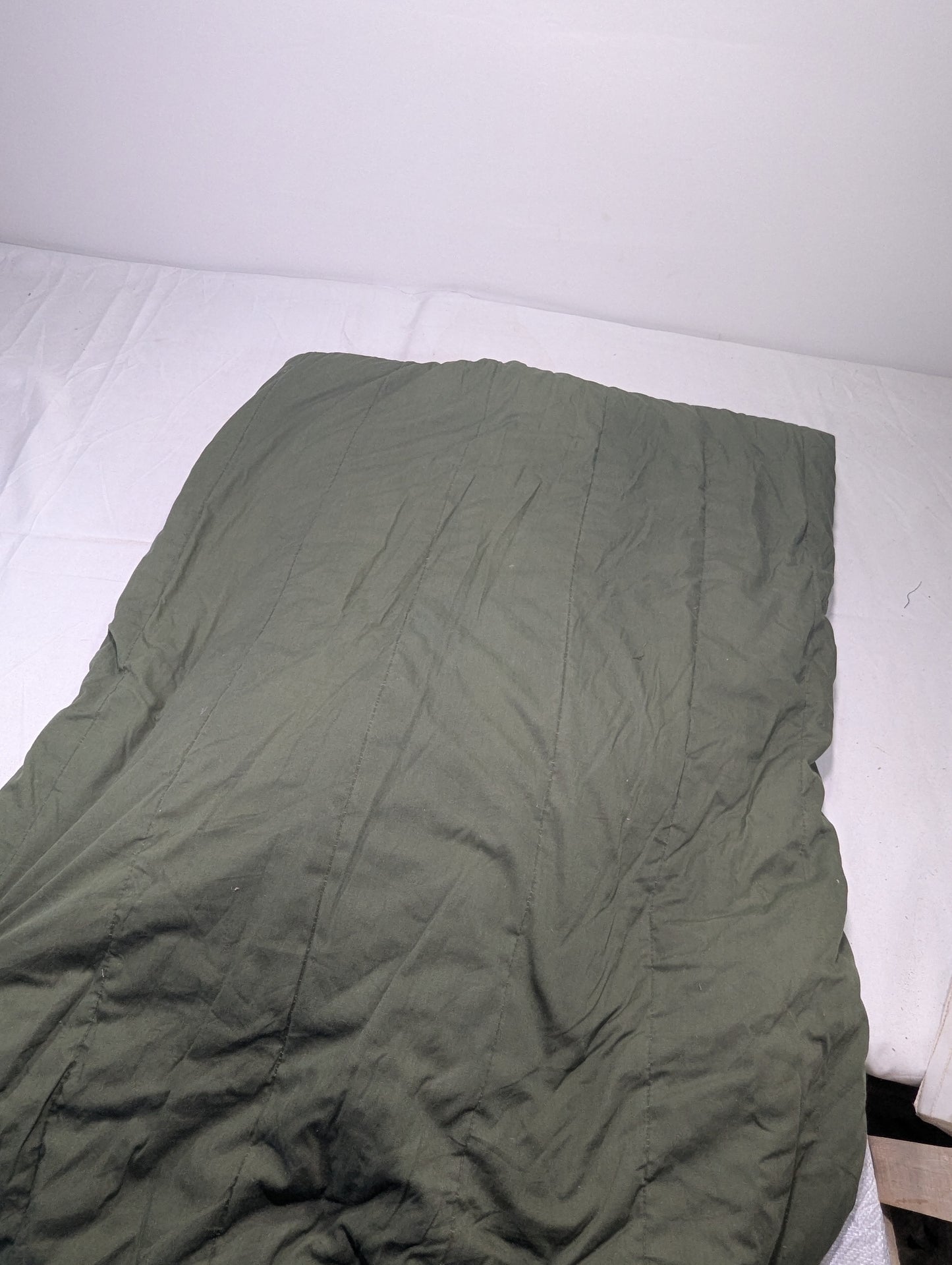 Preloved Military lot sleeping bag Sb55