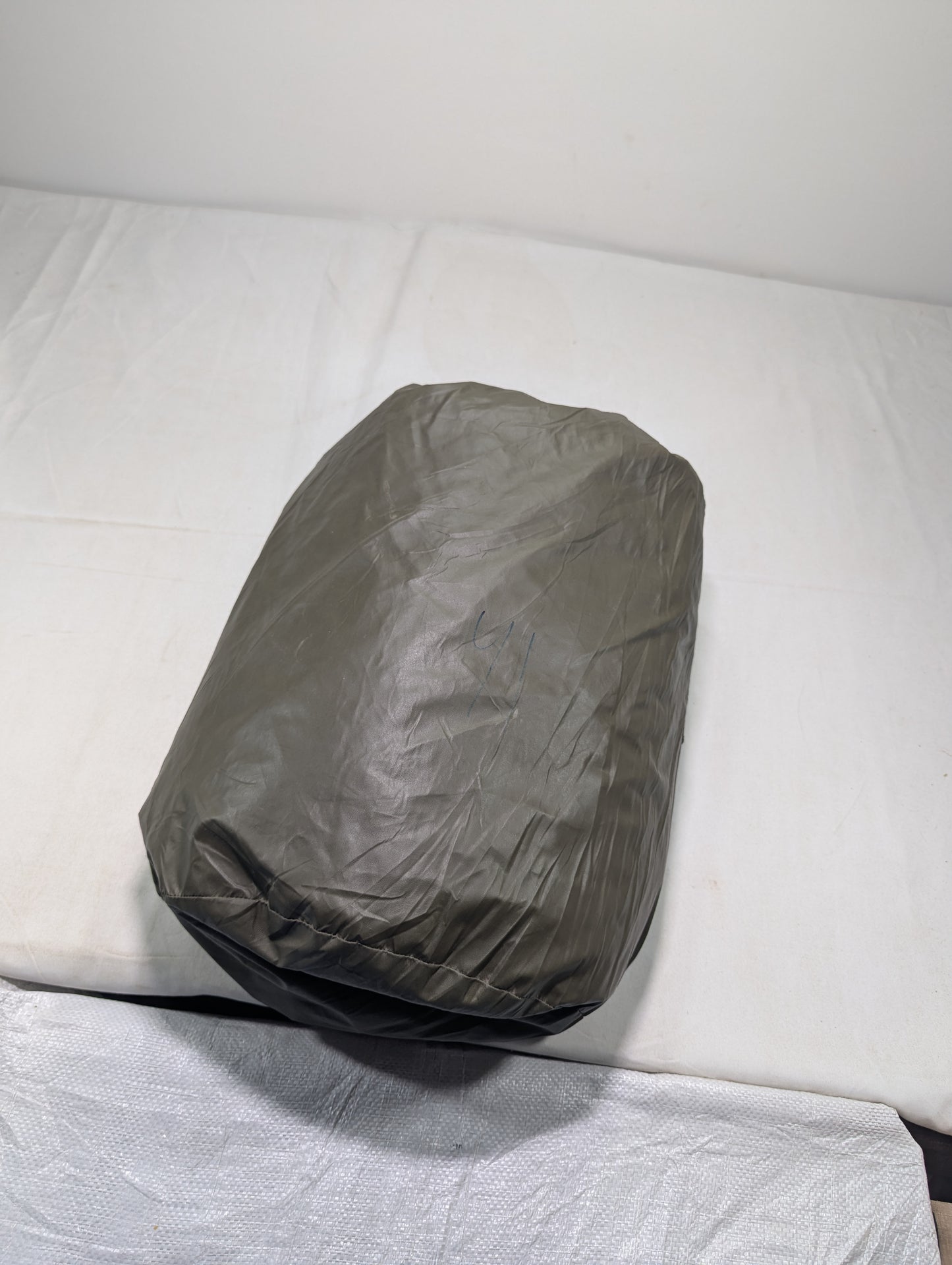 Preloved Military lot sleeping bag Sb41